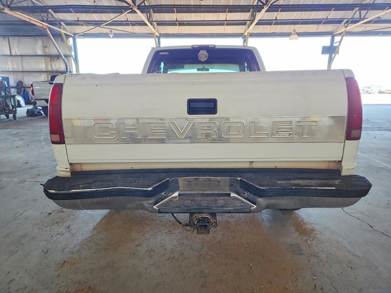1997 Chevrolet Gmt-400 C1500 Белый vin: 1GCEC19M8VE107266