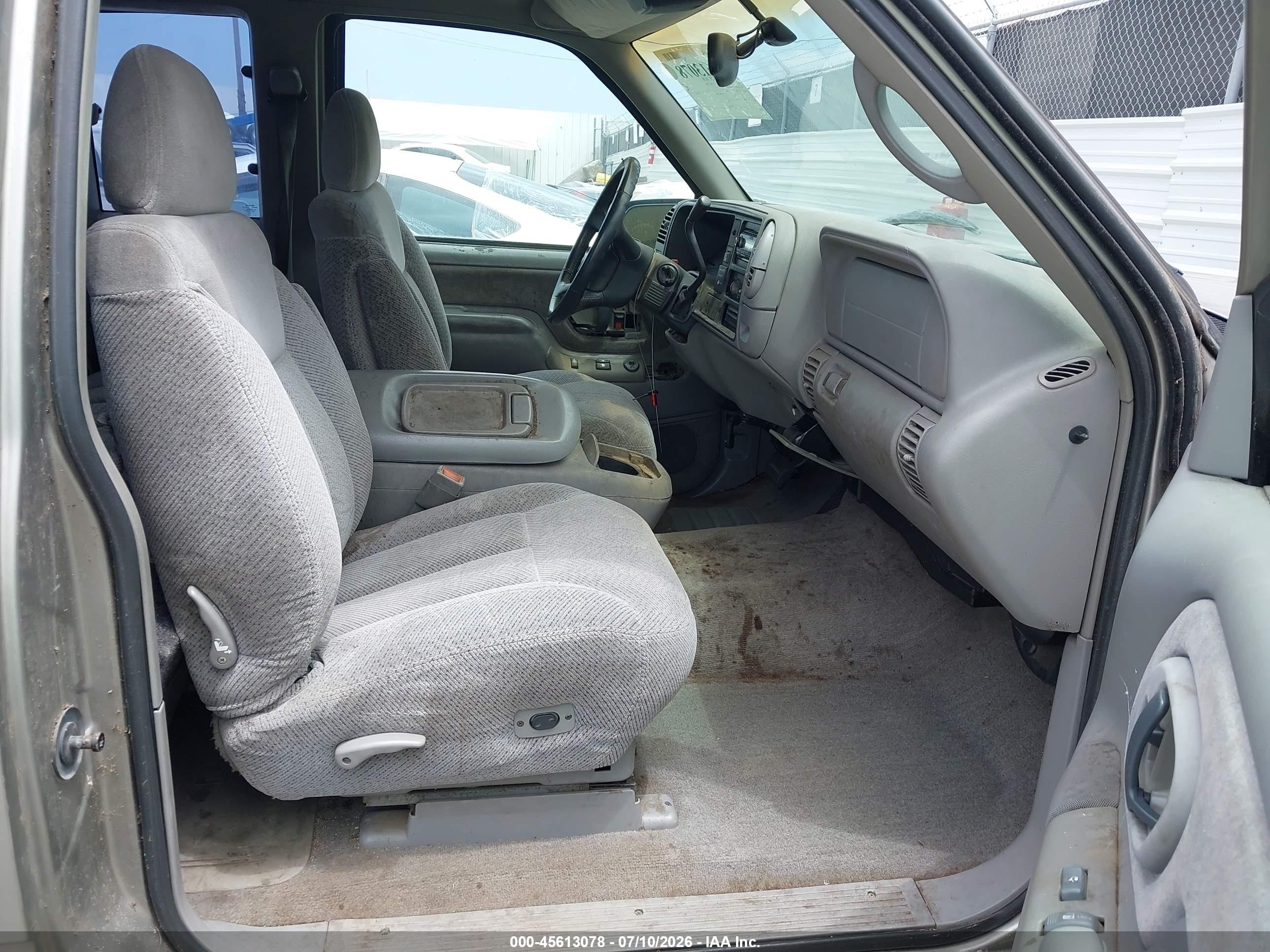 1998 Chevrolet C/k 1500 Fleetside Gray vin: 1GCEC19M8WE251014