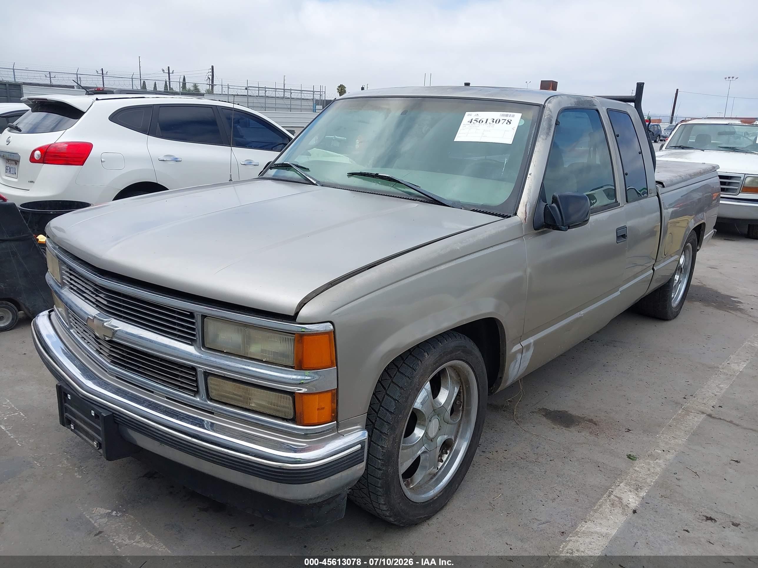 1998 Chevrolet C/k 1500 Fleetside Gray vin: 1GCEC19M8WE251014