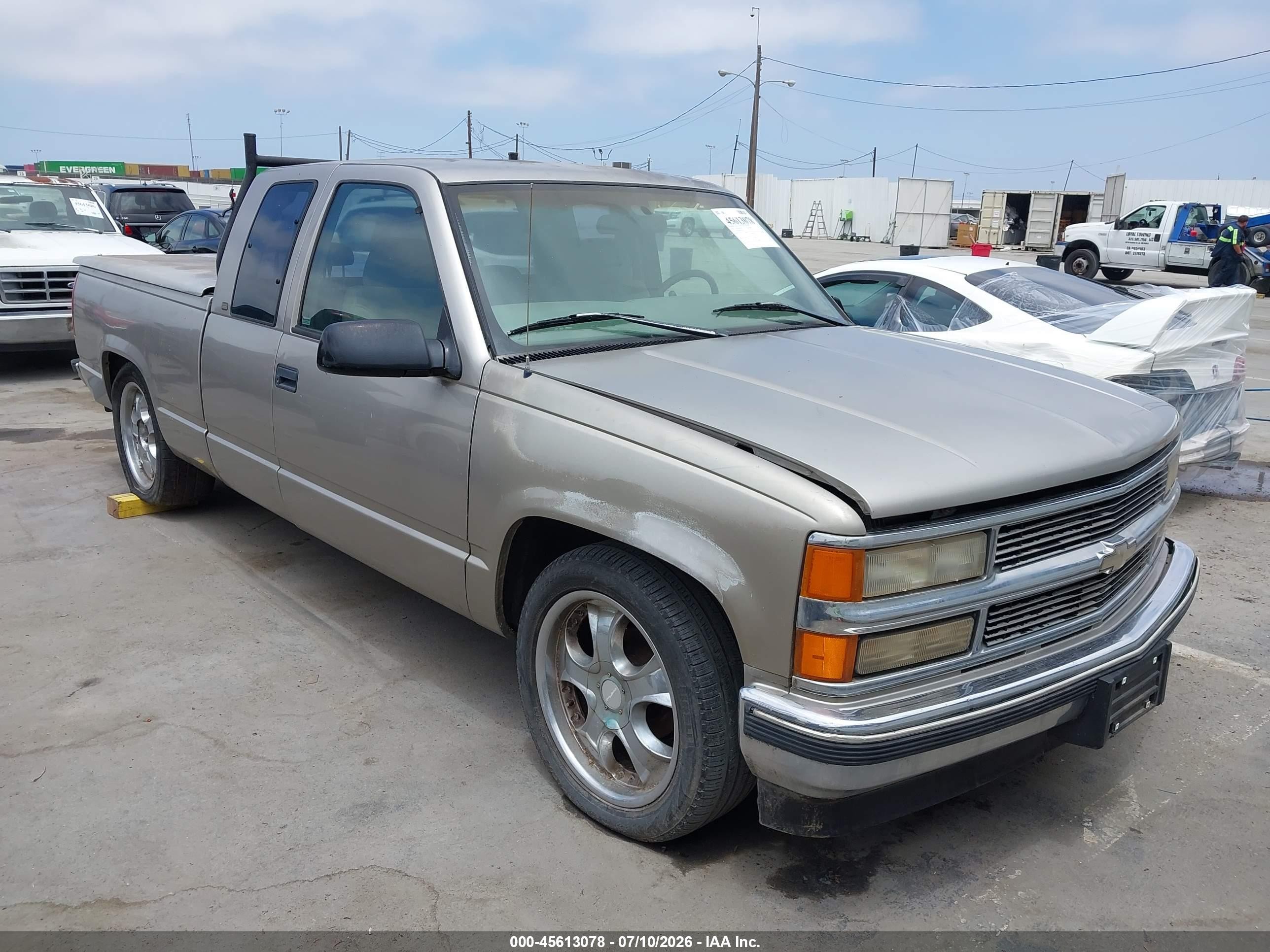 1998 Chevrolet C/k 1500 Fleetside Gray vin: 1GCEC19M8WE251014