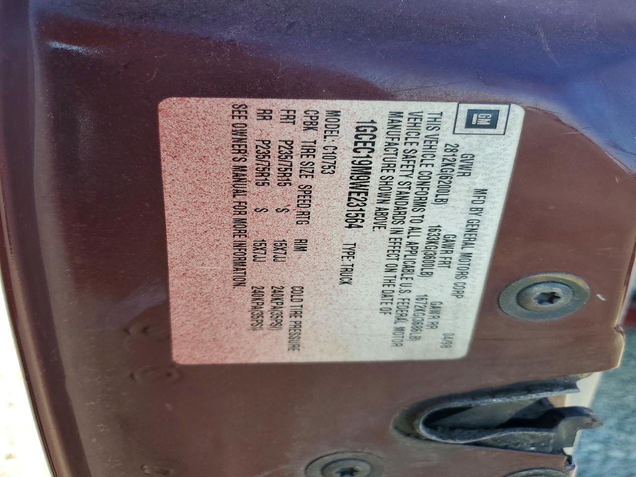 1998 Chevrolet Gmt-400 C1500 Maroon vin: 1GCEC19M9WE231564