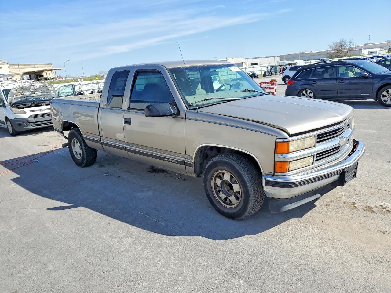 1998 Chevrolet Gmt-400 C1500 Tan vin: 1GCEC19MXWR153806