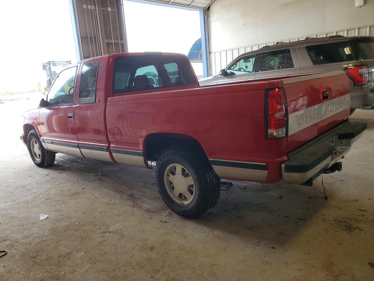 1996 Chevrolet Gmt-400 C1500 Red vin: 1GCEC19R1TE122264