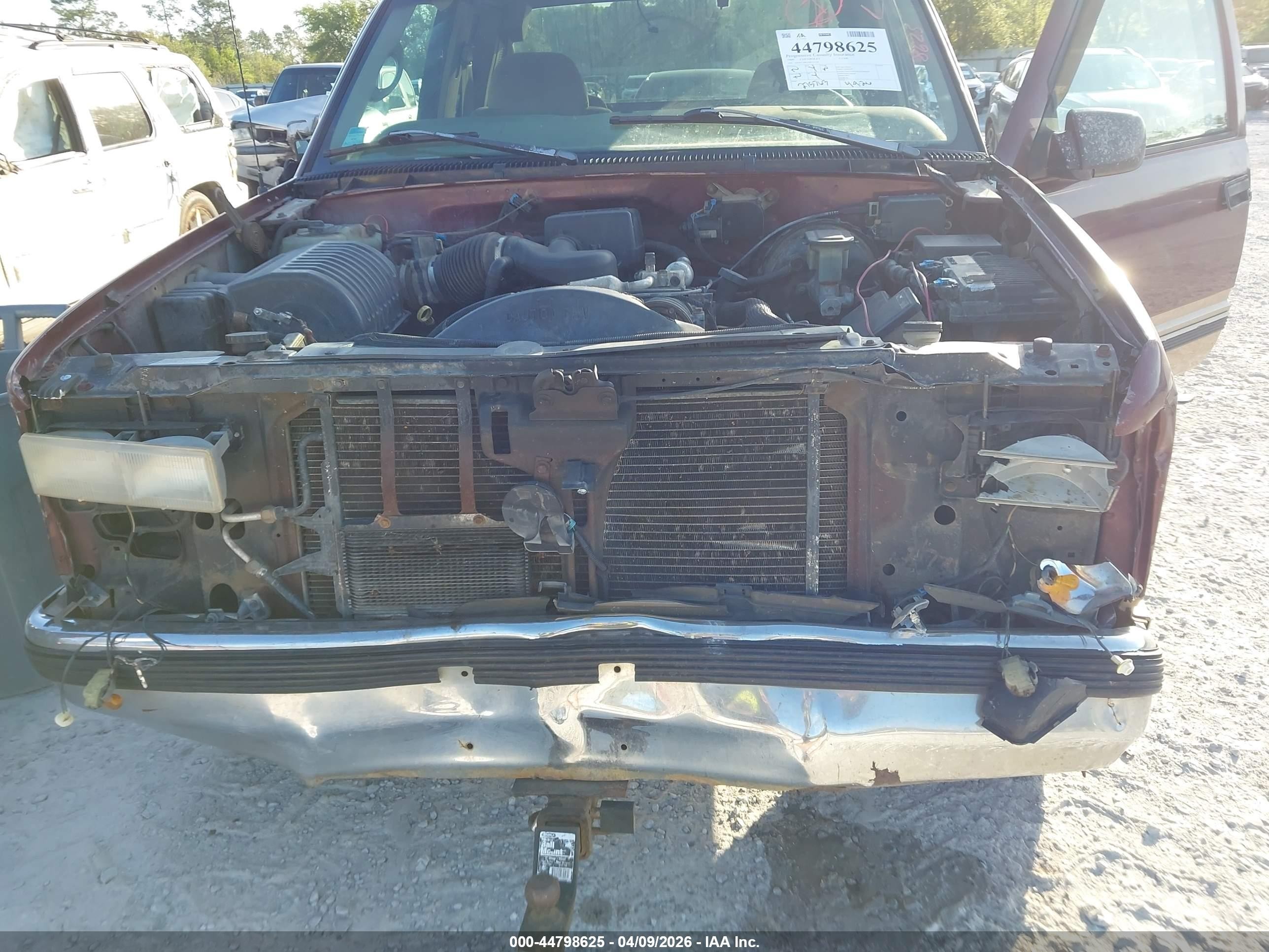 1999 Chevrolet C1500 Ls Бордовый vin: 1GCEC19R2XR113118