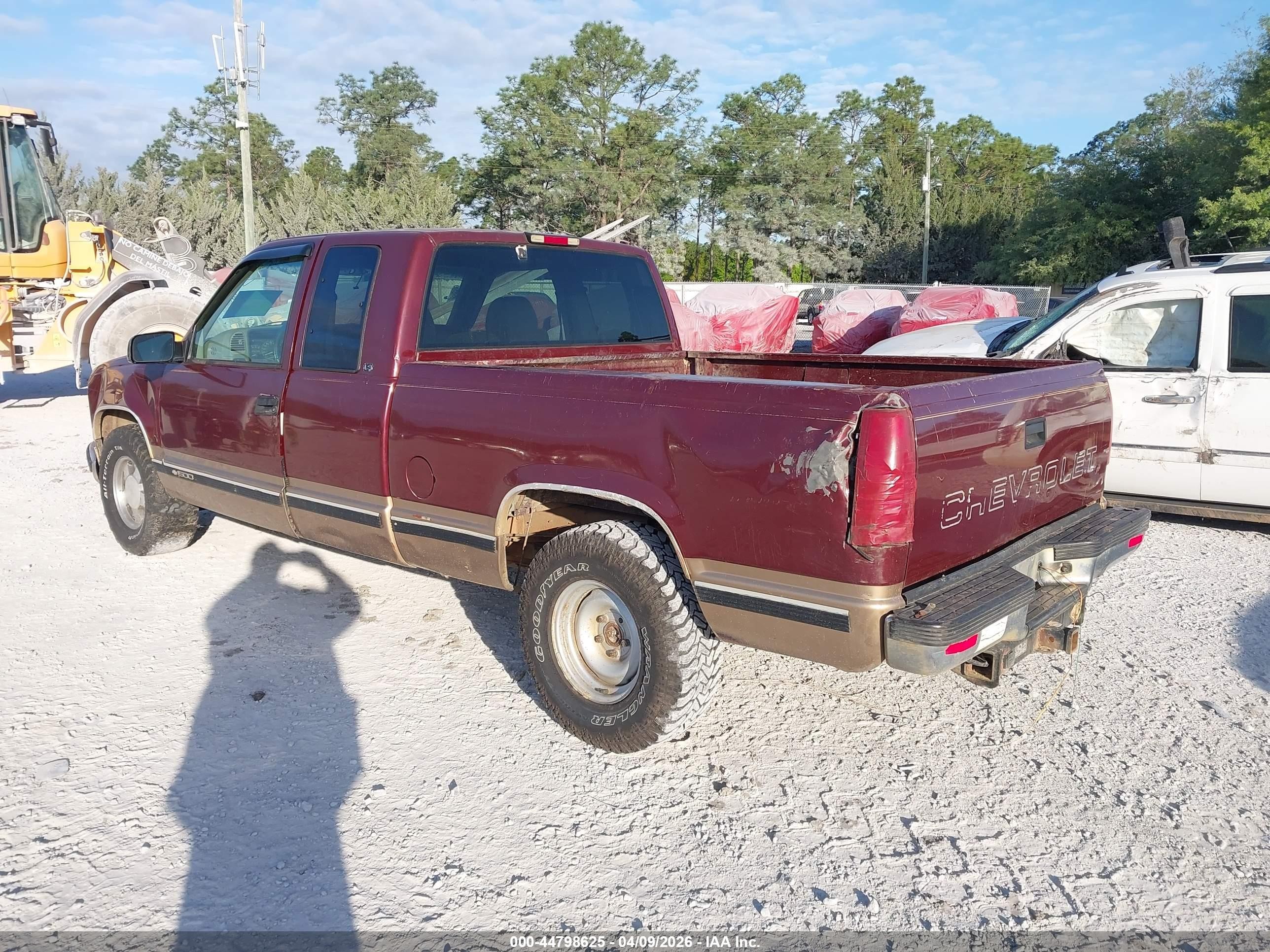 1999 Chevrolet C1500 Ls Бордовый vin: 1GCEC19R2XR113118