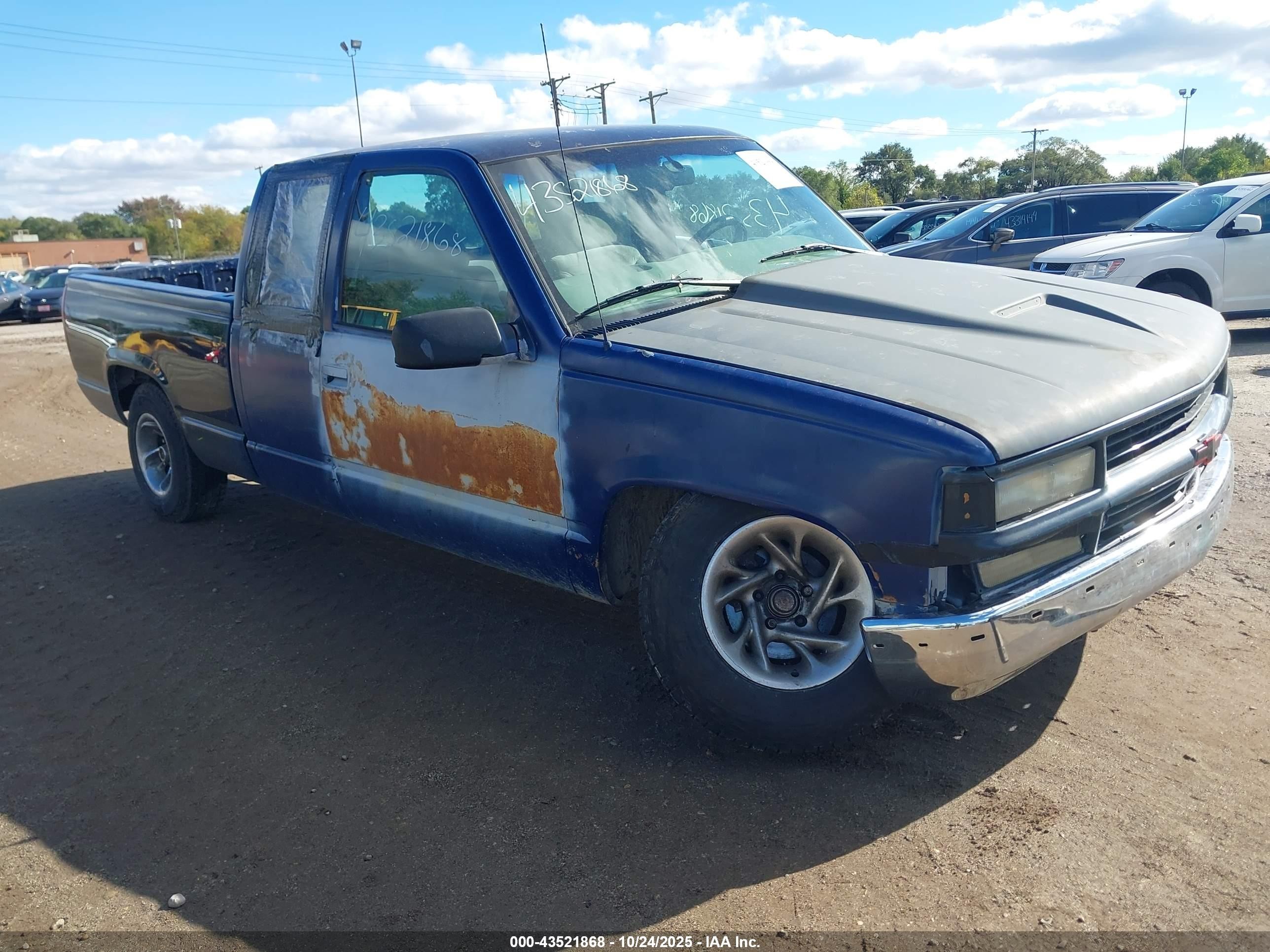 1GCEC19R3XR134317