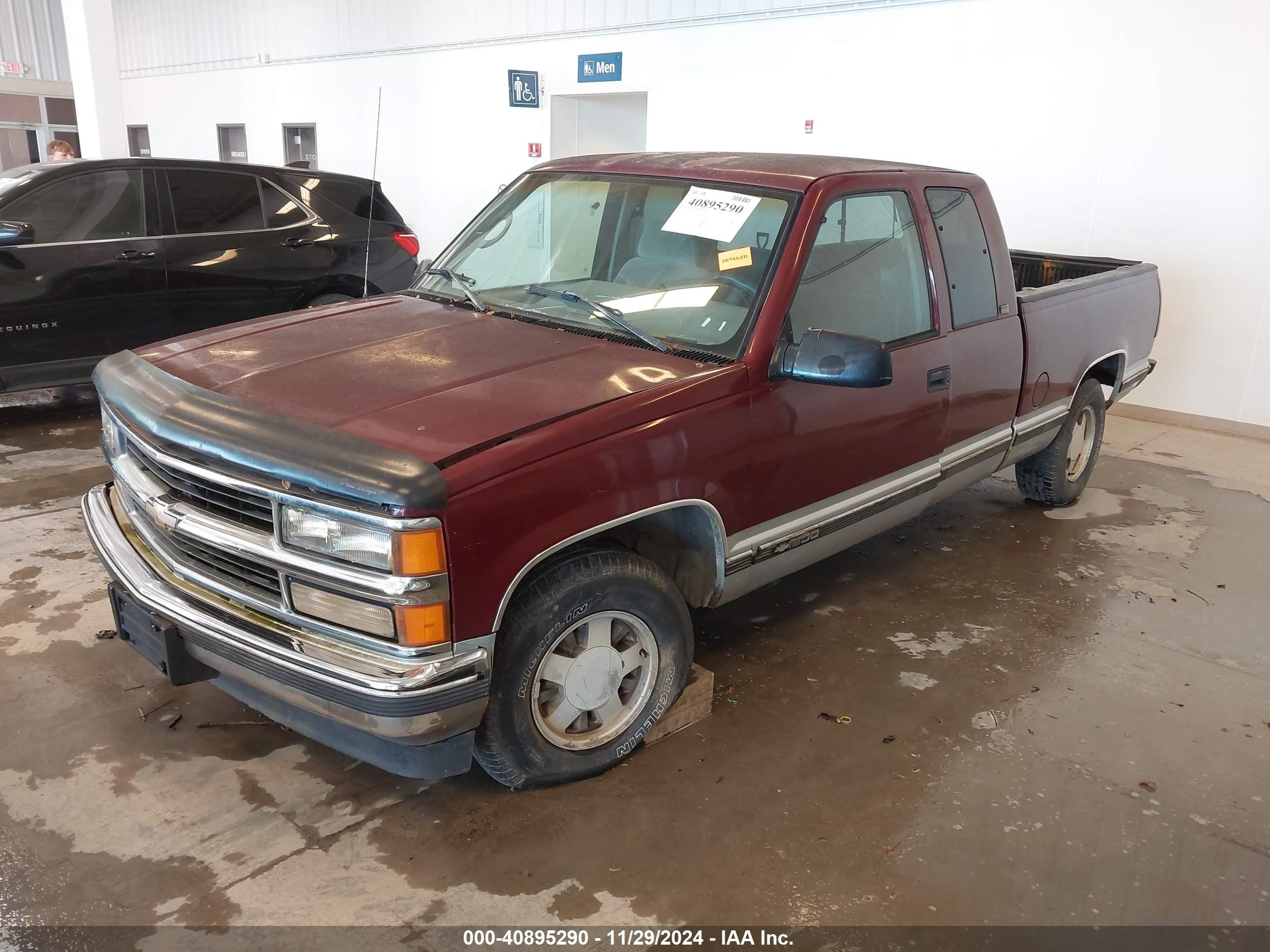 1996 Chevrolet Gmt-400 C1500 Maroon vin: 1GCEC19R4TE249008
