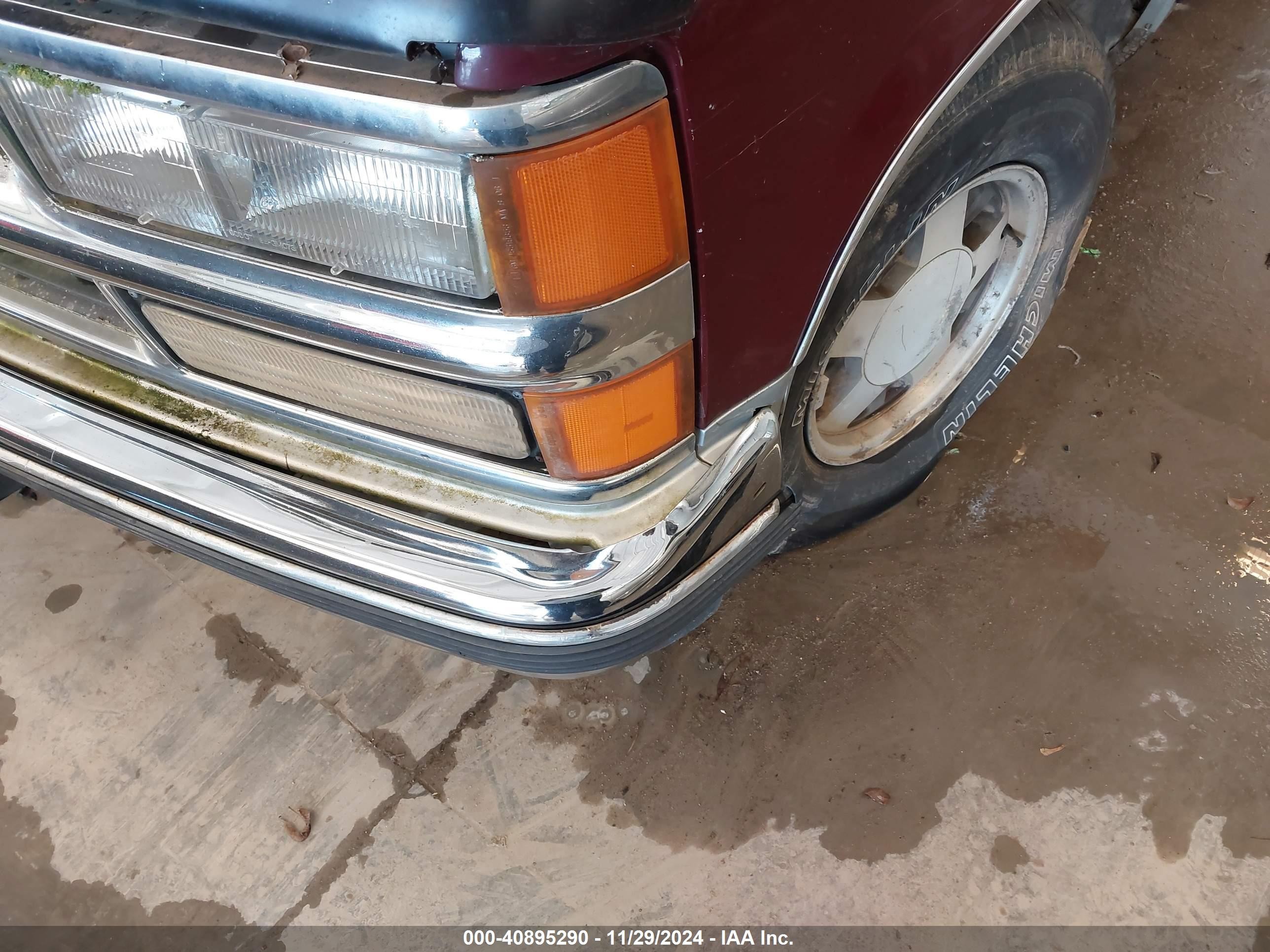 1996 Chevrolet Gmt-400 C1500 Maroon vin: 1GCEC19R4TE249008