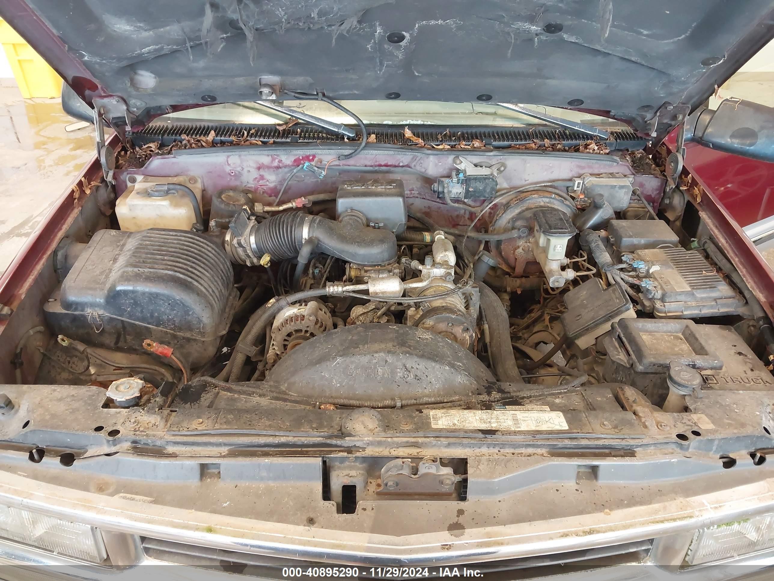 1996 Chevrolet Gmt-400 C1500 Maroon vin: 1GCEC19R4TE249008