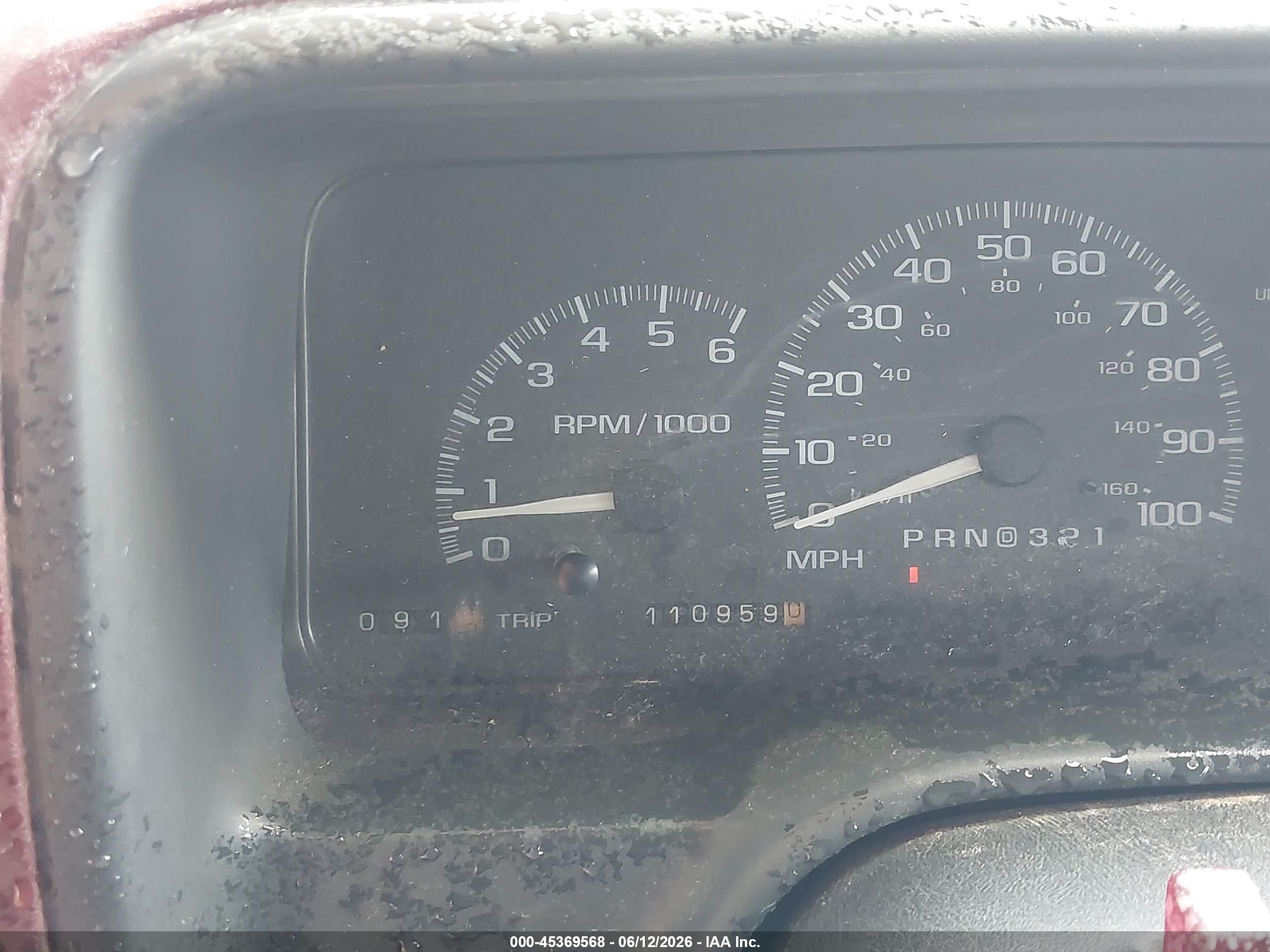 1997 Chevrolet C1500 Fleetside Red vin: 1GCEC19R4VE189752