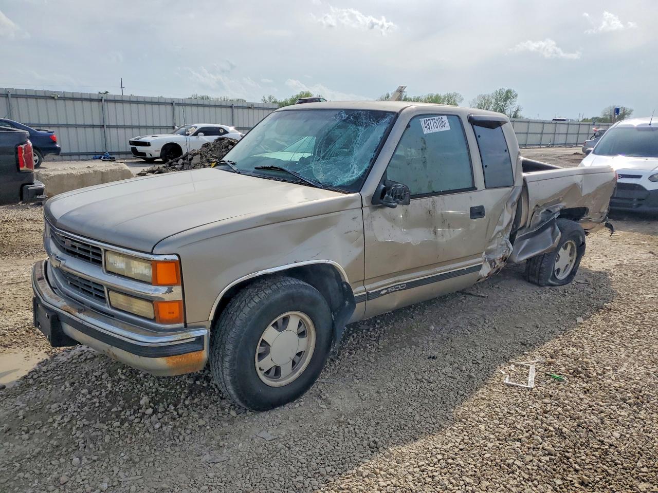 1GCEC19R4XR111323