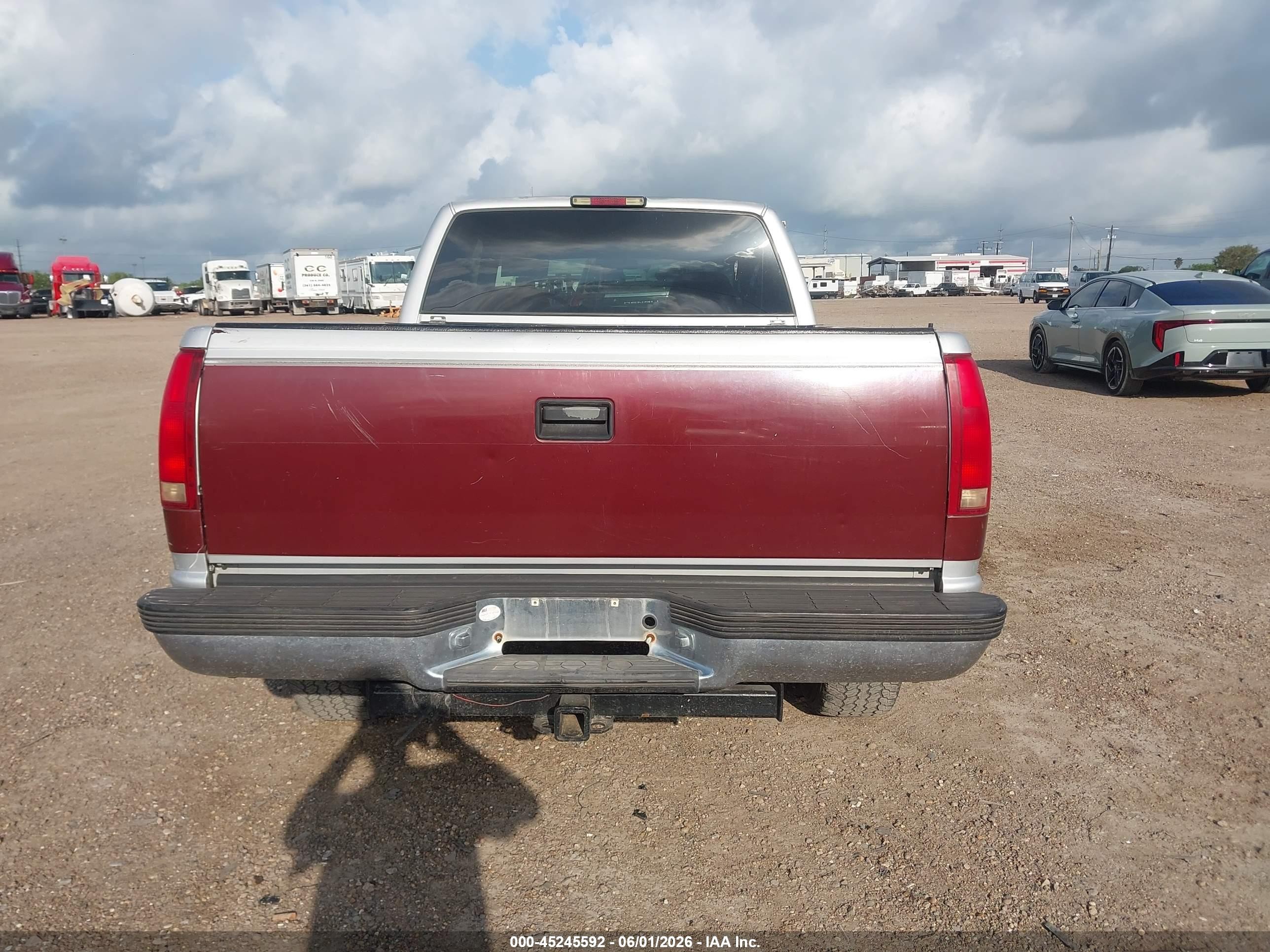 1997 Chevrolet C1500 Fleetside Burgundy vin: 1GCEC19R6VE220709