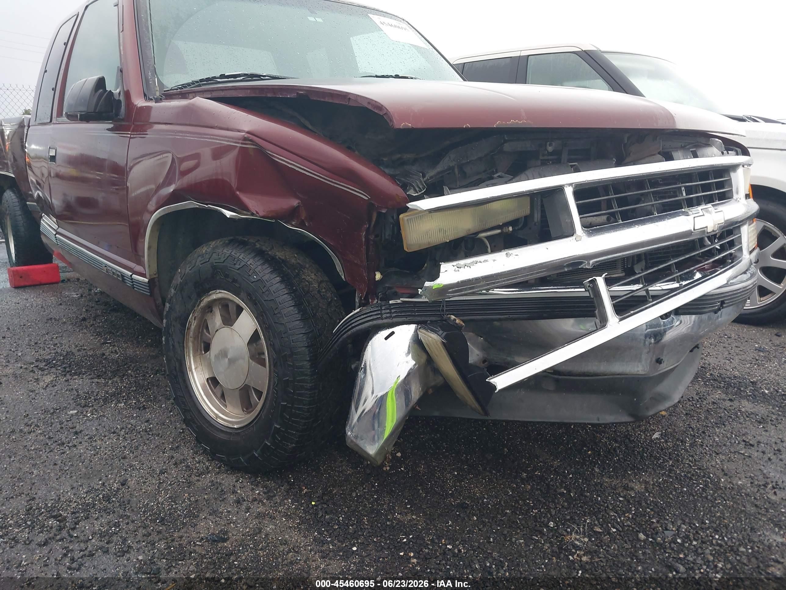 1997 Chevrolet C1500 Fleetside Burgundy vin: 1GCEC19R7VE149973