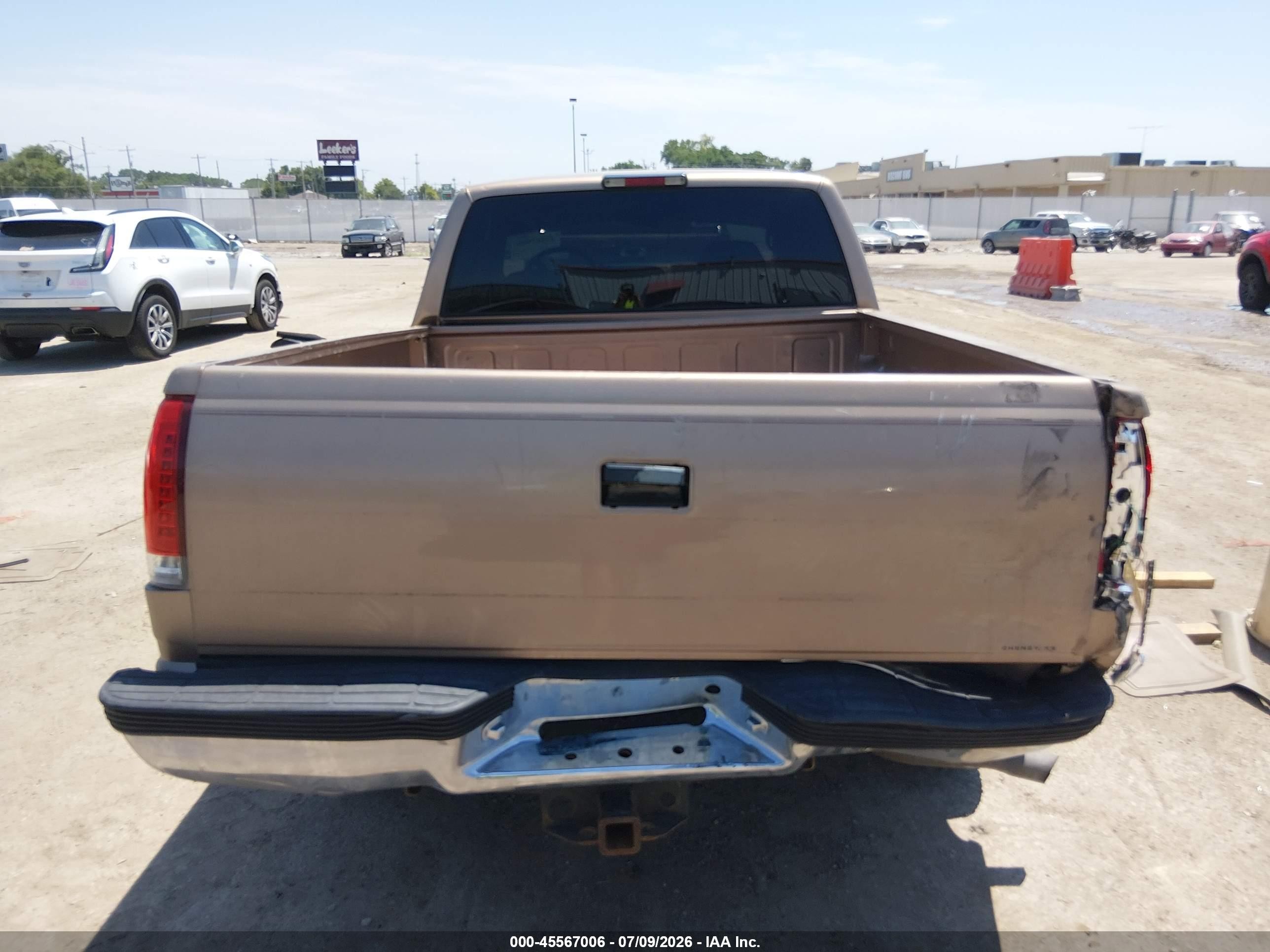 1997 Chevrolet C1500 Fleetside Champagne vin: 1GCEC19RXVE142113