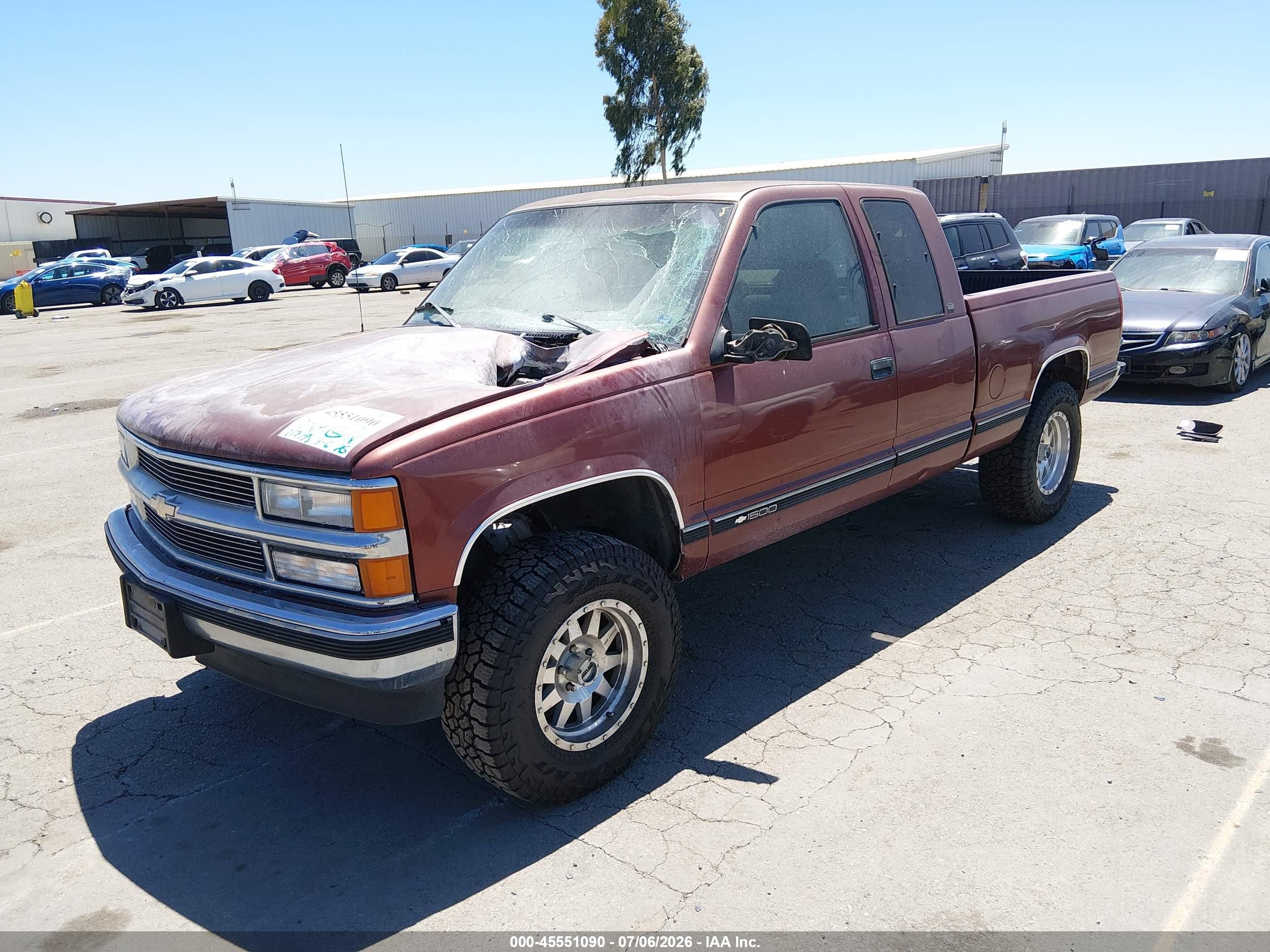 1998 Chevrolet C/k 1500 Fleetside Maroon vin: 1GCEC19RXWR139691