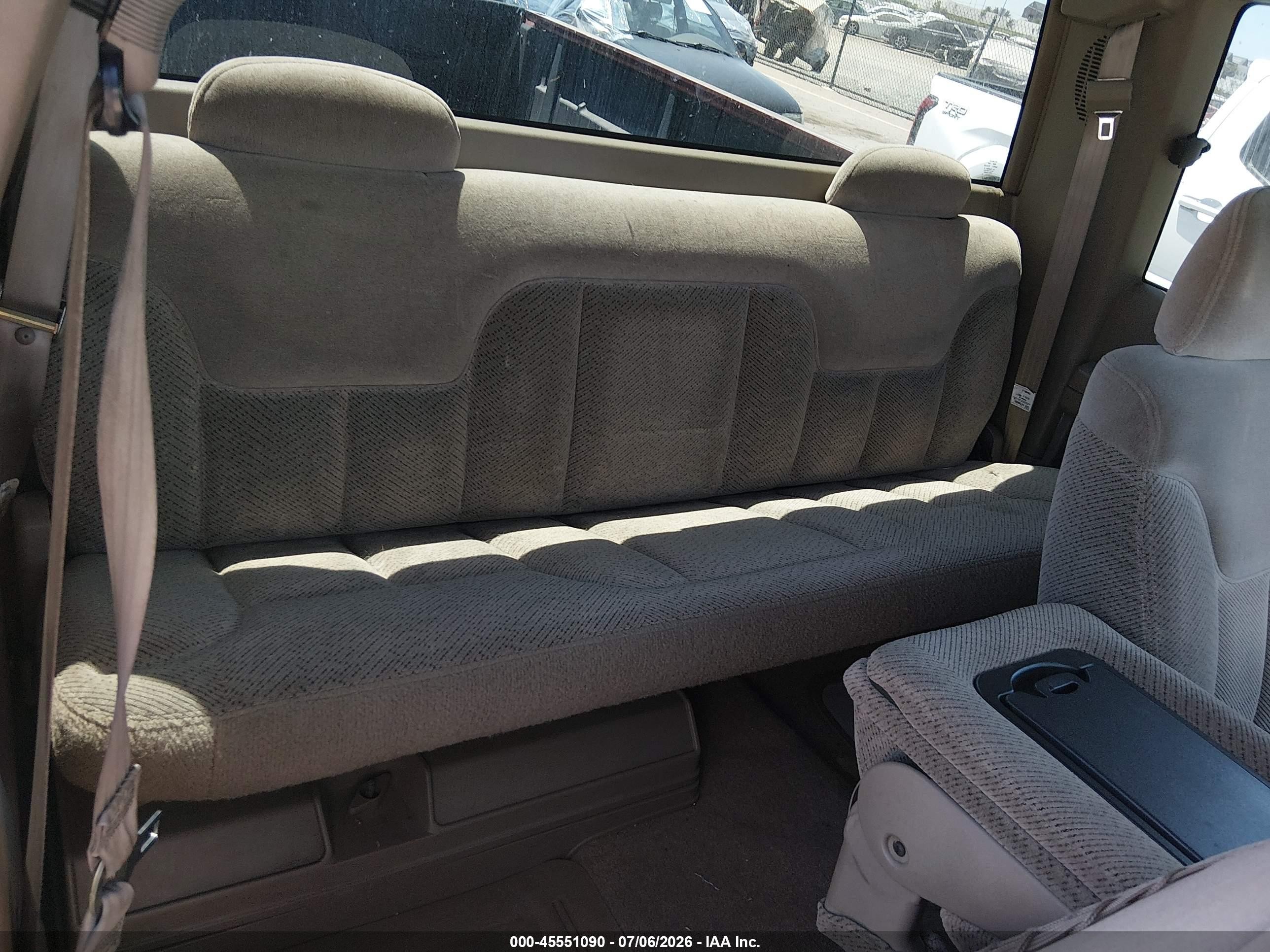 1998 Chevrolet C/k 1500 Fleetside Maroon vin: 1GCEC19RXWR139691