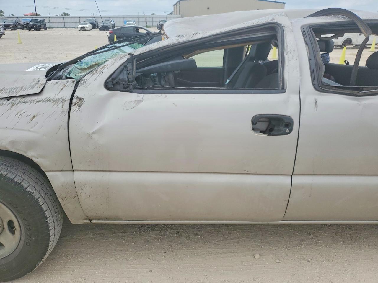 2004 Chevrolet Silverado C1500 Серый vin: 1GCEC19T04Z352044