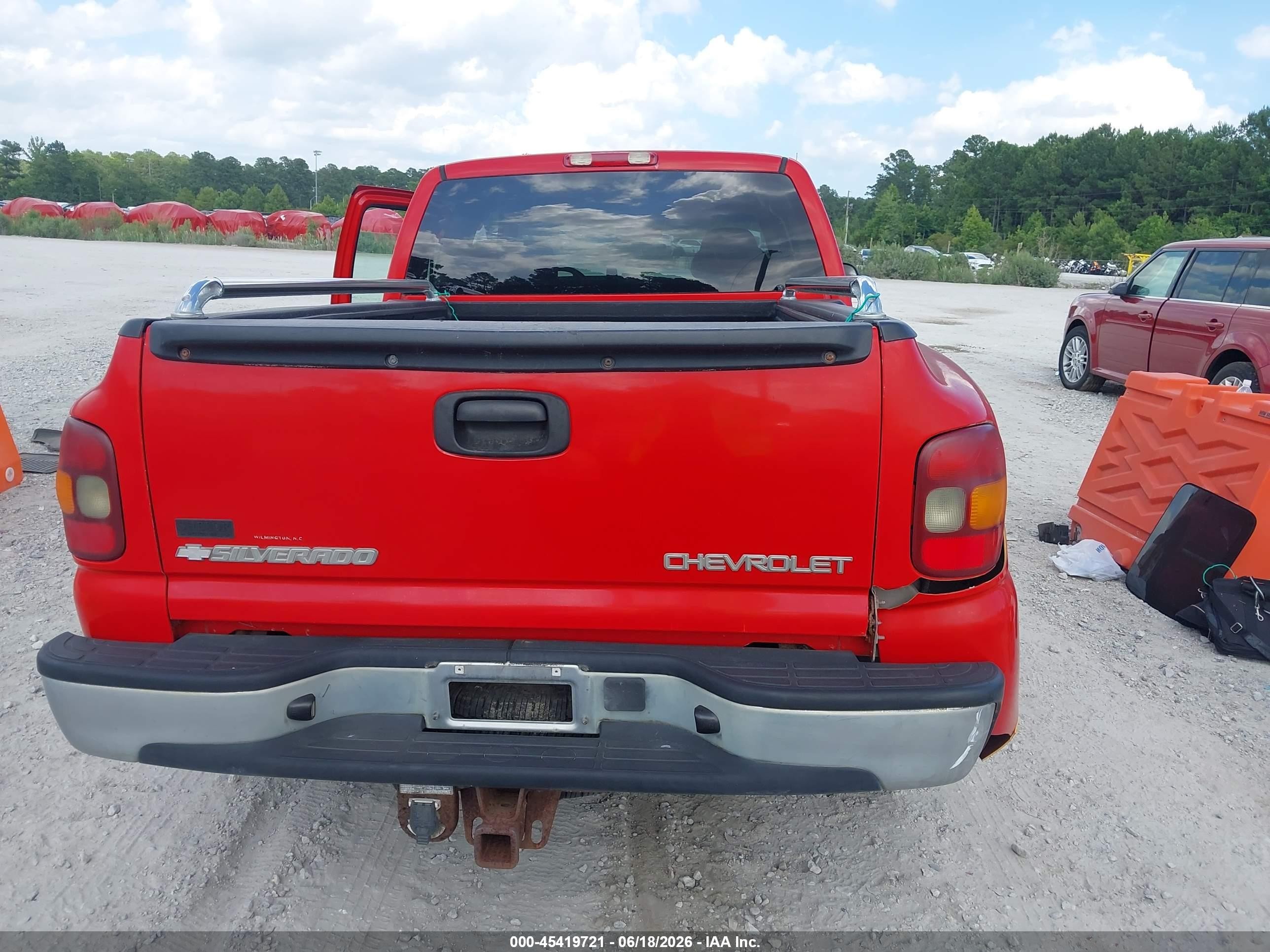 2003 Chevrolet Silverado 1500 Ls Red vin: 1GCEC19T13Z294220