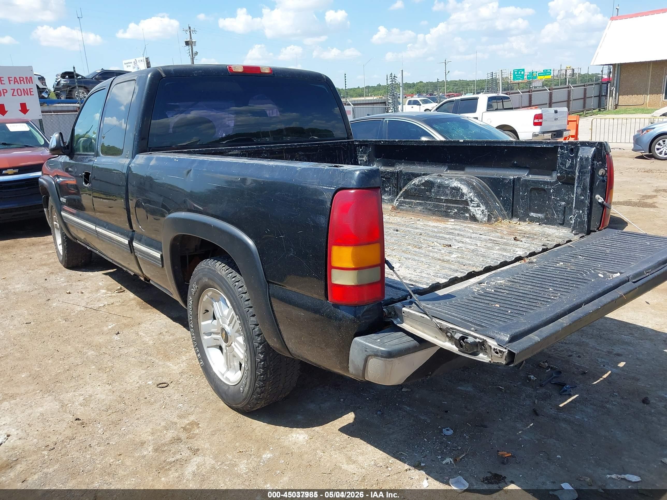 1999 Chevrolet Silverado 1500 Ls Black vin: 1GCEC19T1XZ100470
