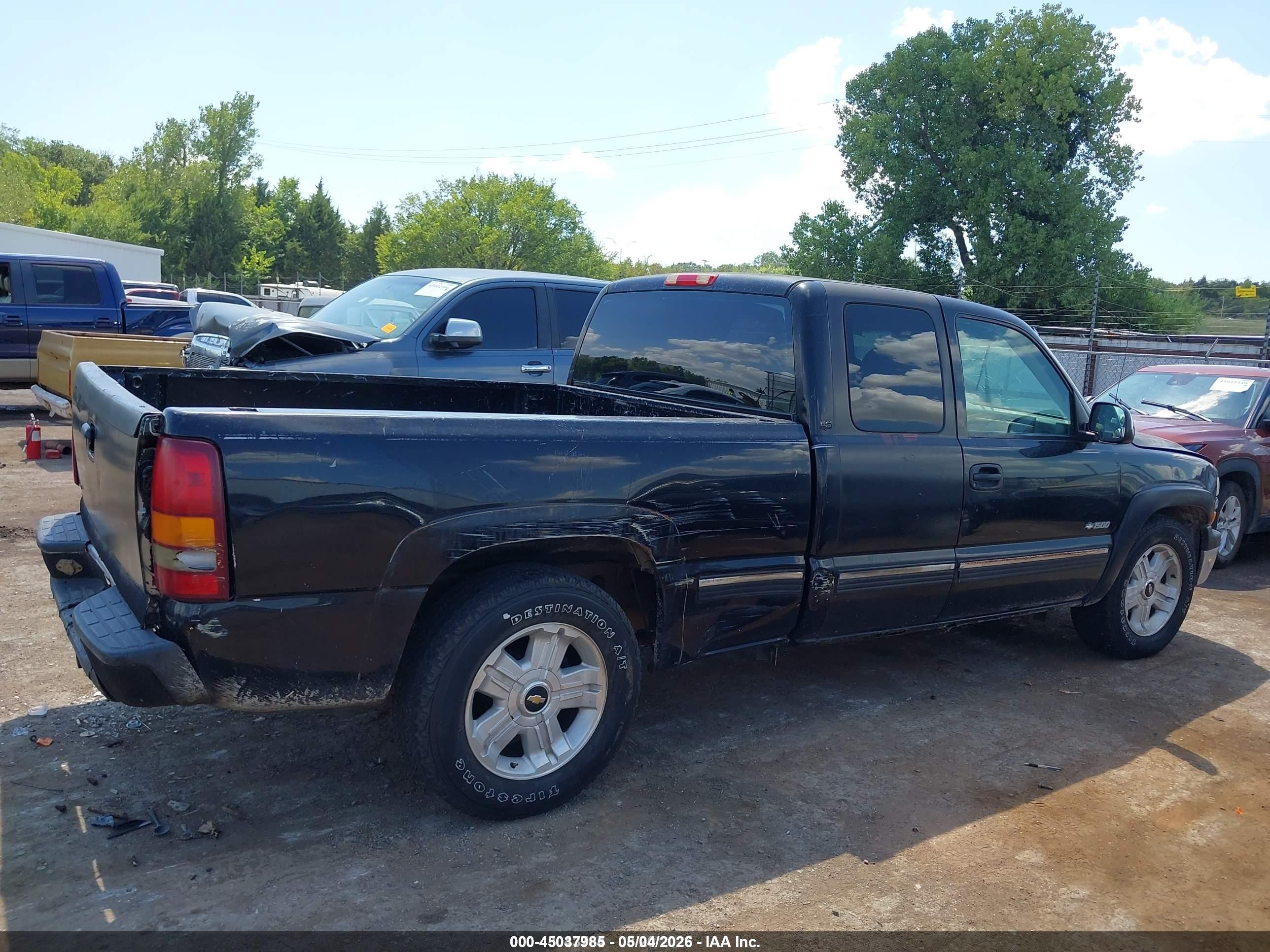1999 Chevrolet Silverado 1500 Ls Black vin: 1GCEC19T1XZ100470
