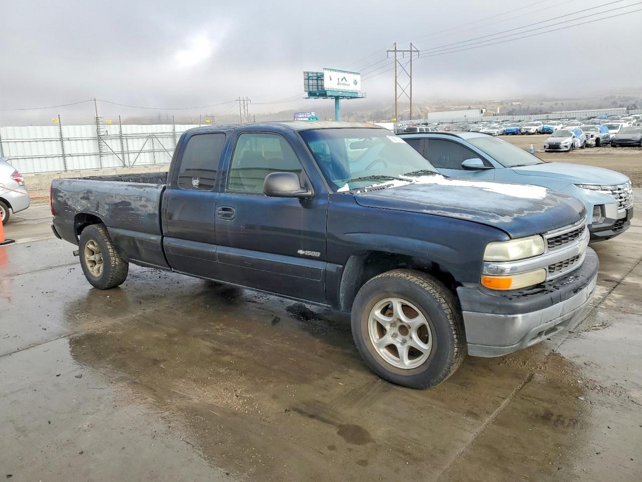 2002 Chevrolet Silverado C1500 Black vin: 1GCEC19T22E176909