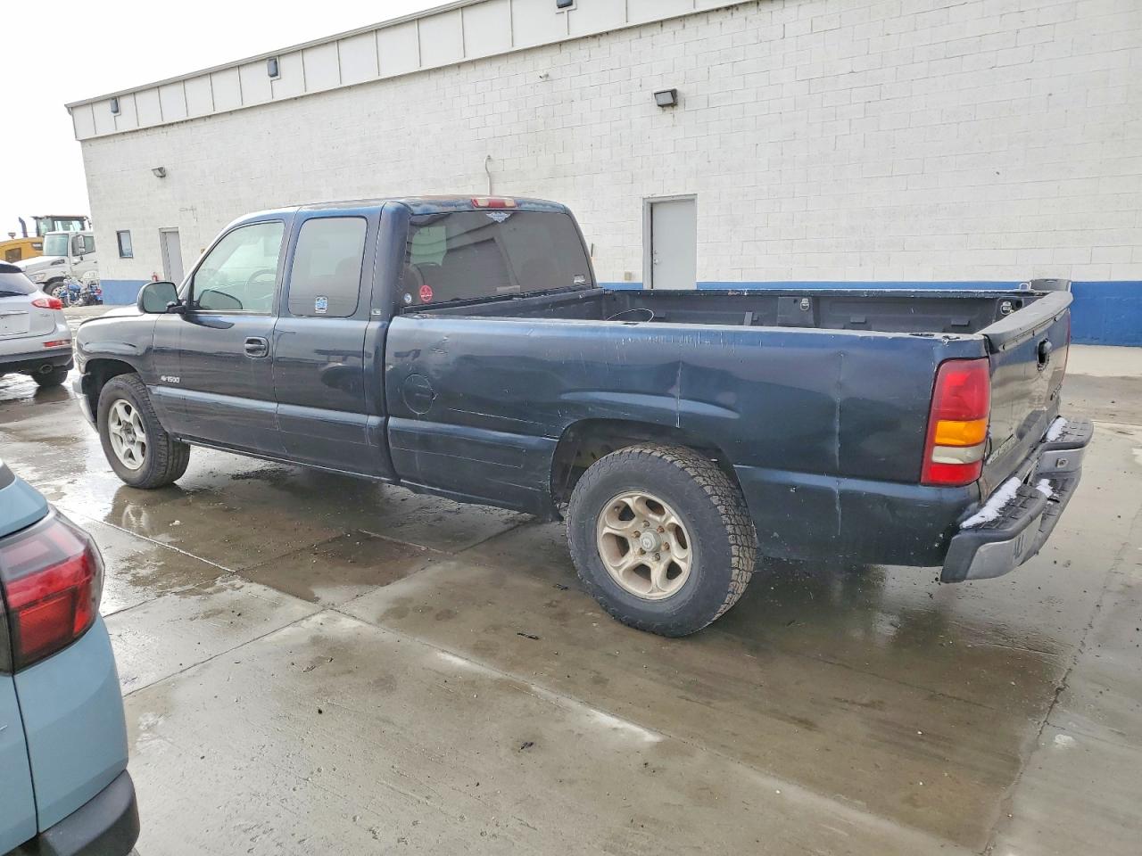 2002 Chevrolet Silverado C1500 Black vin: 1GCEC19T22E176909