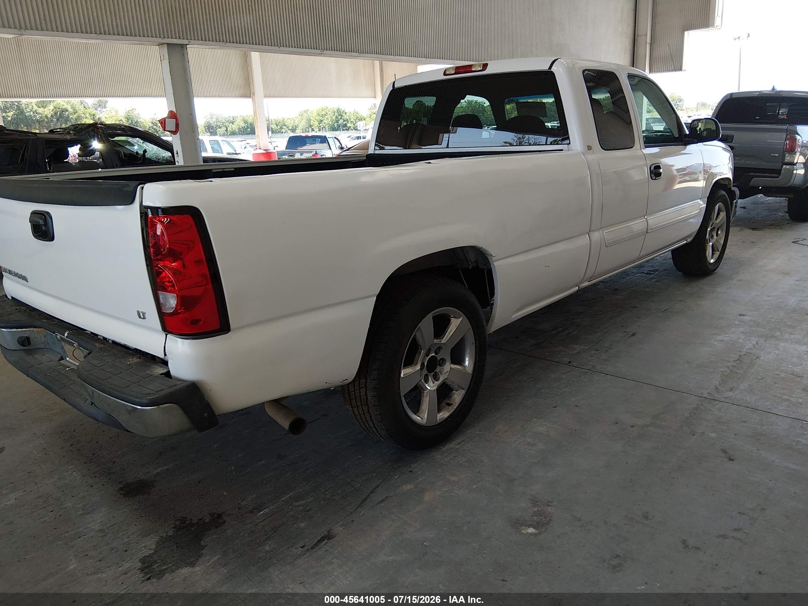 2003 Chevrolet Silverado 1500 Ls White vin: 1GCEC19T23E271780