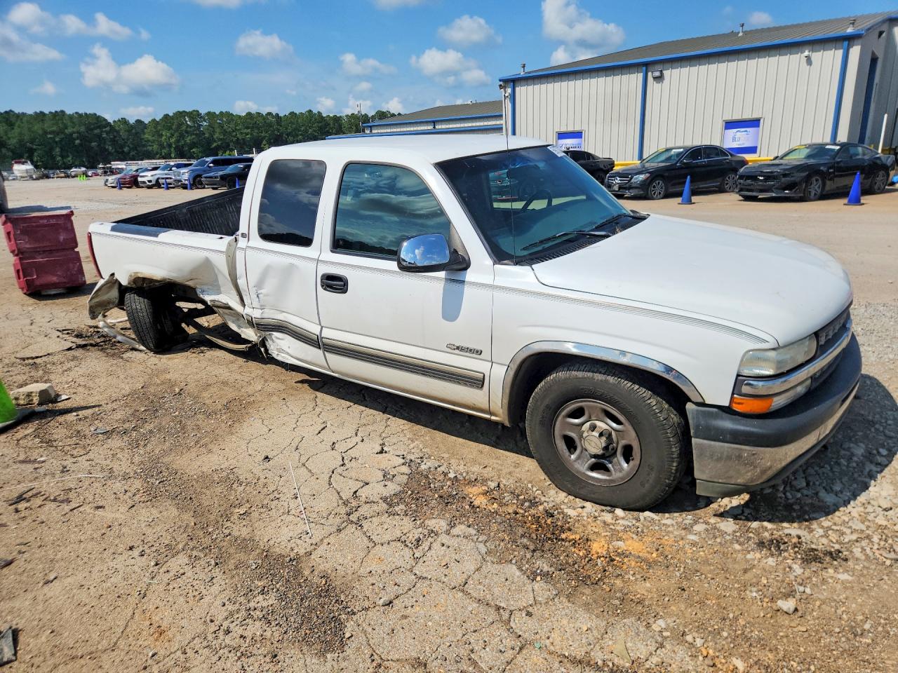 1999 Chevrolet Silverado C1500 White vin: 1GCEC19T2XZ146714