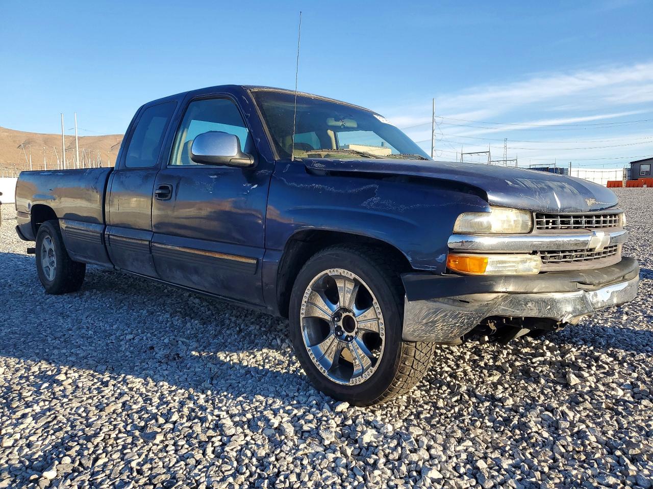 2002 Chevrolet Silverado C1500 Blue vin: 1GCEC19T32E233084