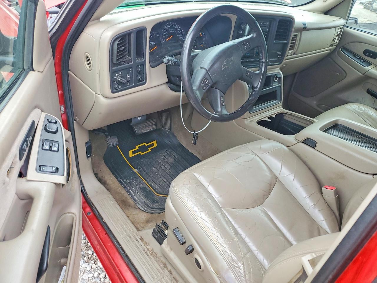 2003 Chevrolet Silverado C1500 Red vin: 1GCEC19T33Z194488