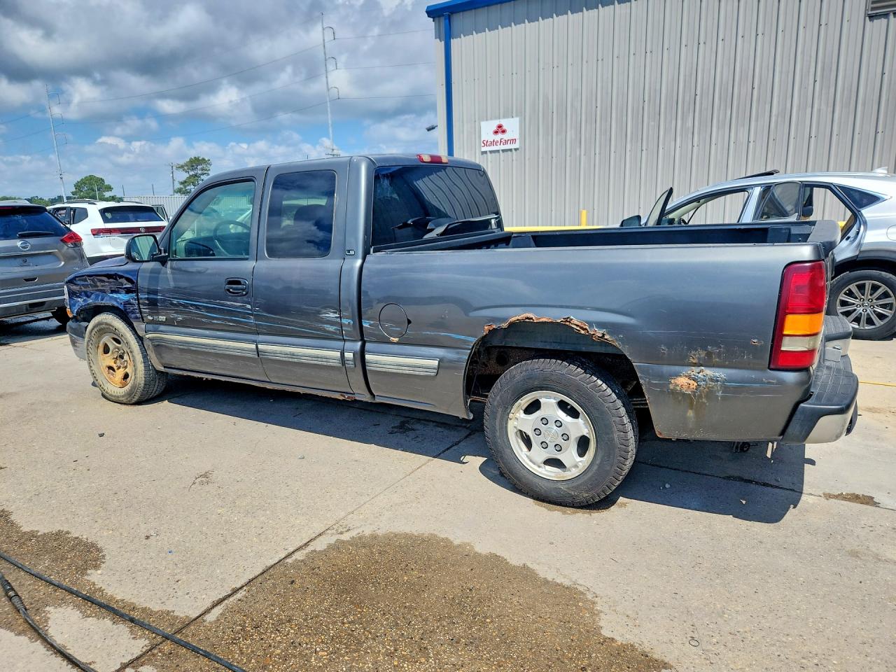 2000 Chevrolet Silverado C1500 Blue vin: 1GCEC19T3YZ371354