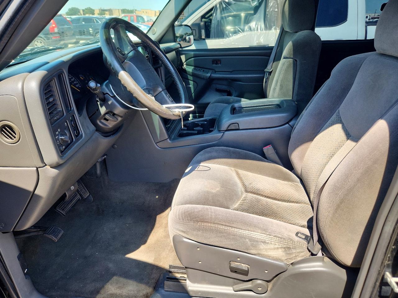 2005 Chevrolet Silverado C1500 Black vin: 1GCEC19T45Z157677