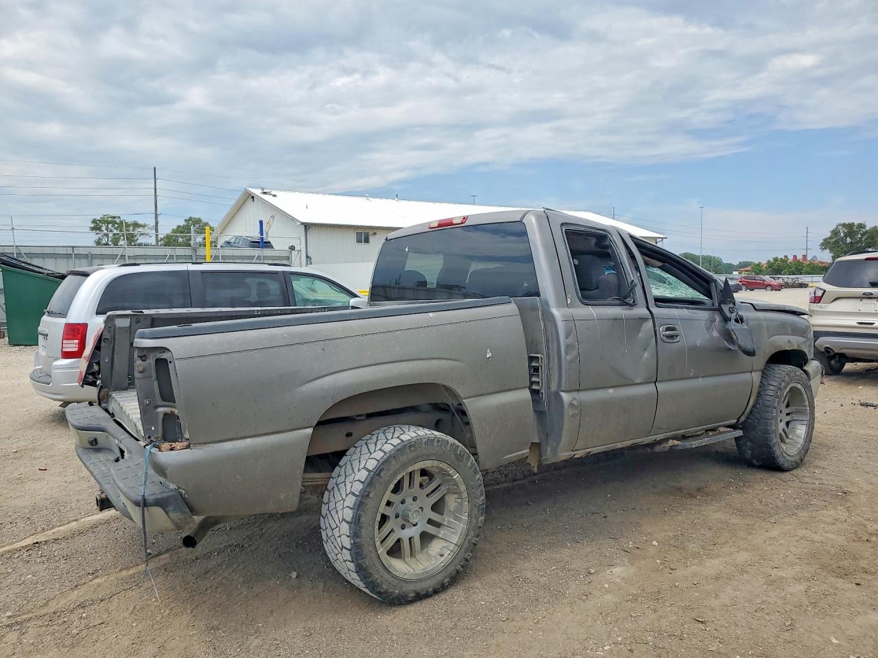 2006 Chevrolet Silverado C1500 Silver vin: 1GCEC19T46Z208547