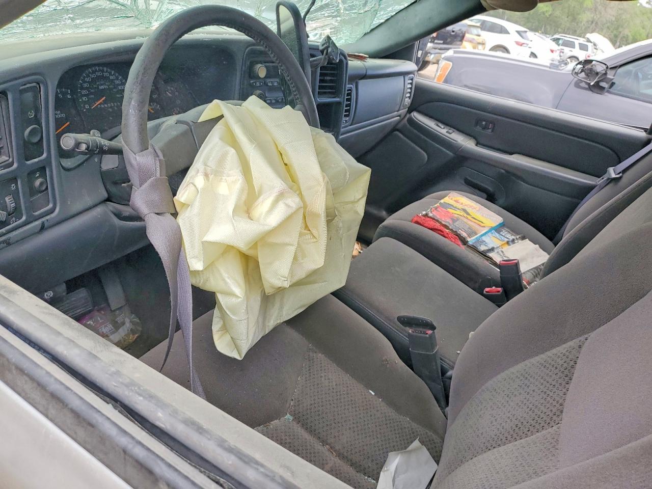 2006 Chevrolet Silverado C1500 Silver vin: 1GCEC19T46Z208547