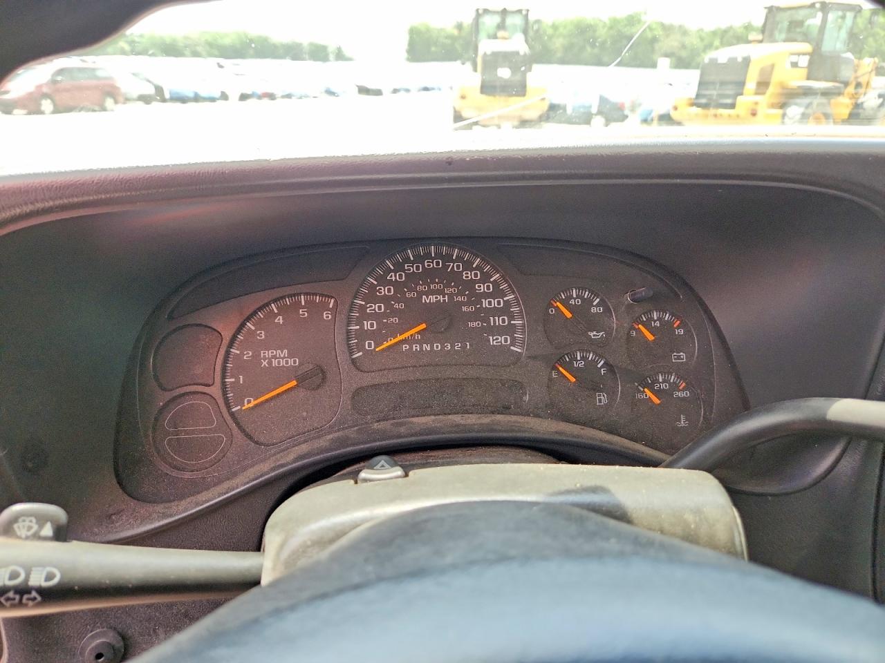 2006 Chevrolet Silverado C1500 White vin: 1GCEC19T66Z251044