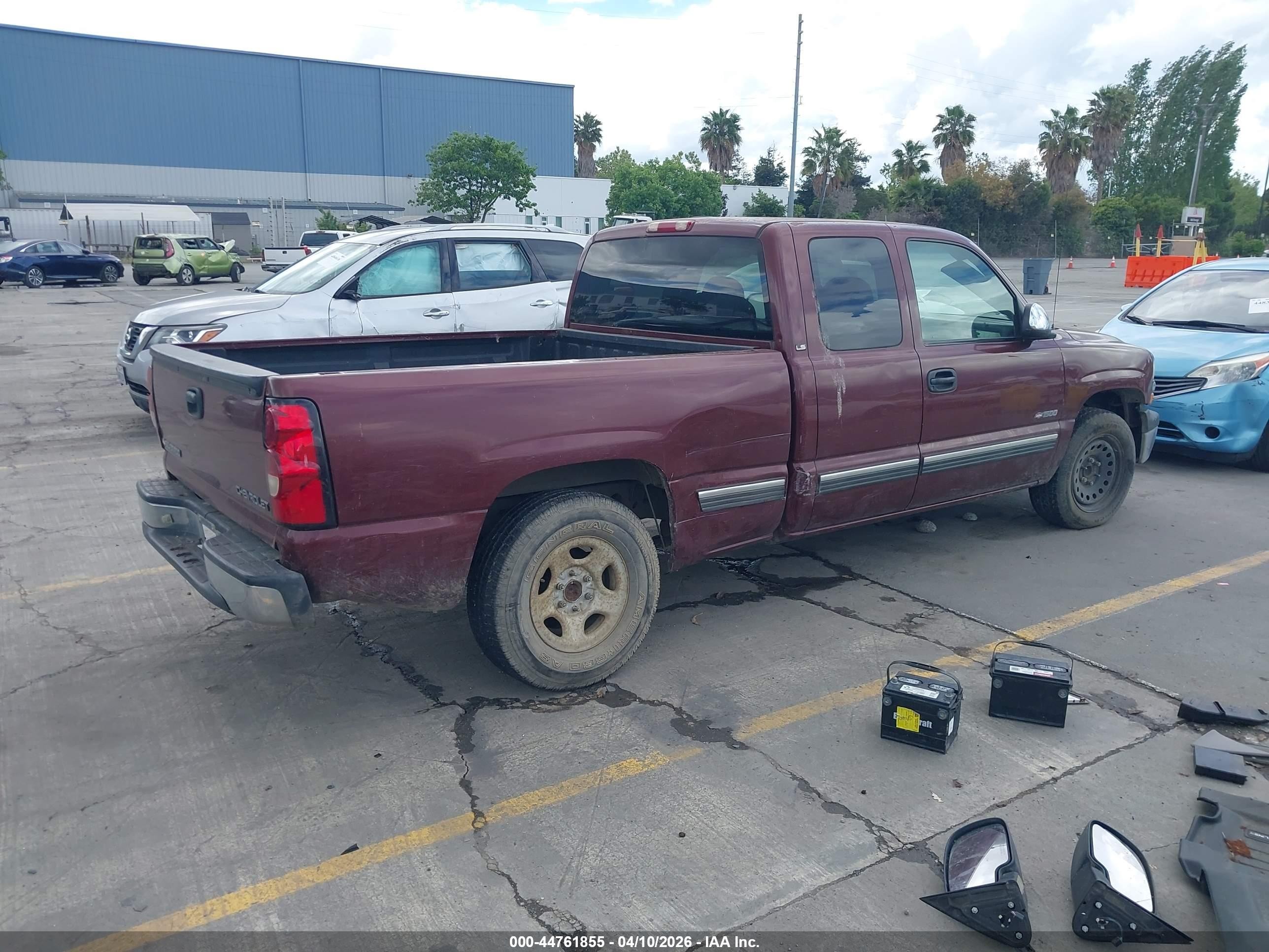 2000 Chevrolet Silverado 1500 Ls Maroon vin: 1GCEC19T6YZ283947
