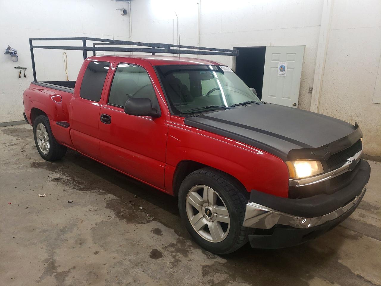 2003 Chevrolet Silverado C1500 Red vin: 1GCEC19T73Z158979