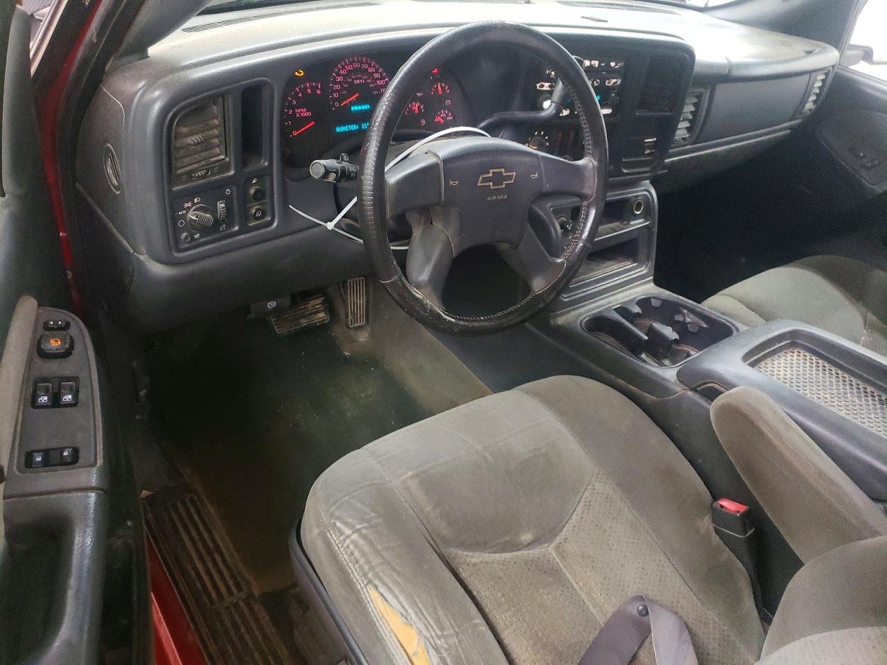 2003 Chevrolet Silverado C1500 Red vin: 1GCEC19T73Z158979