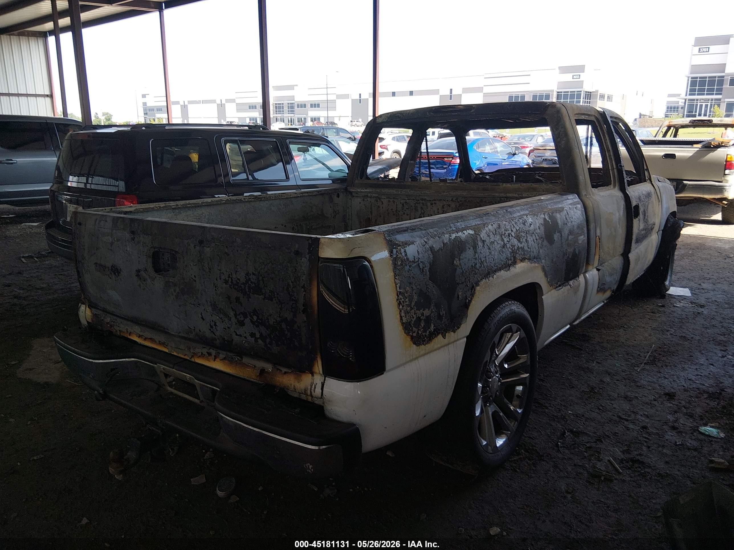 2004 Chevrolet Silverado 1500 Lt White vin: 1GCEC19T74Z132285