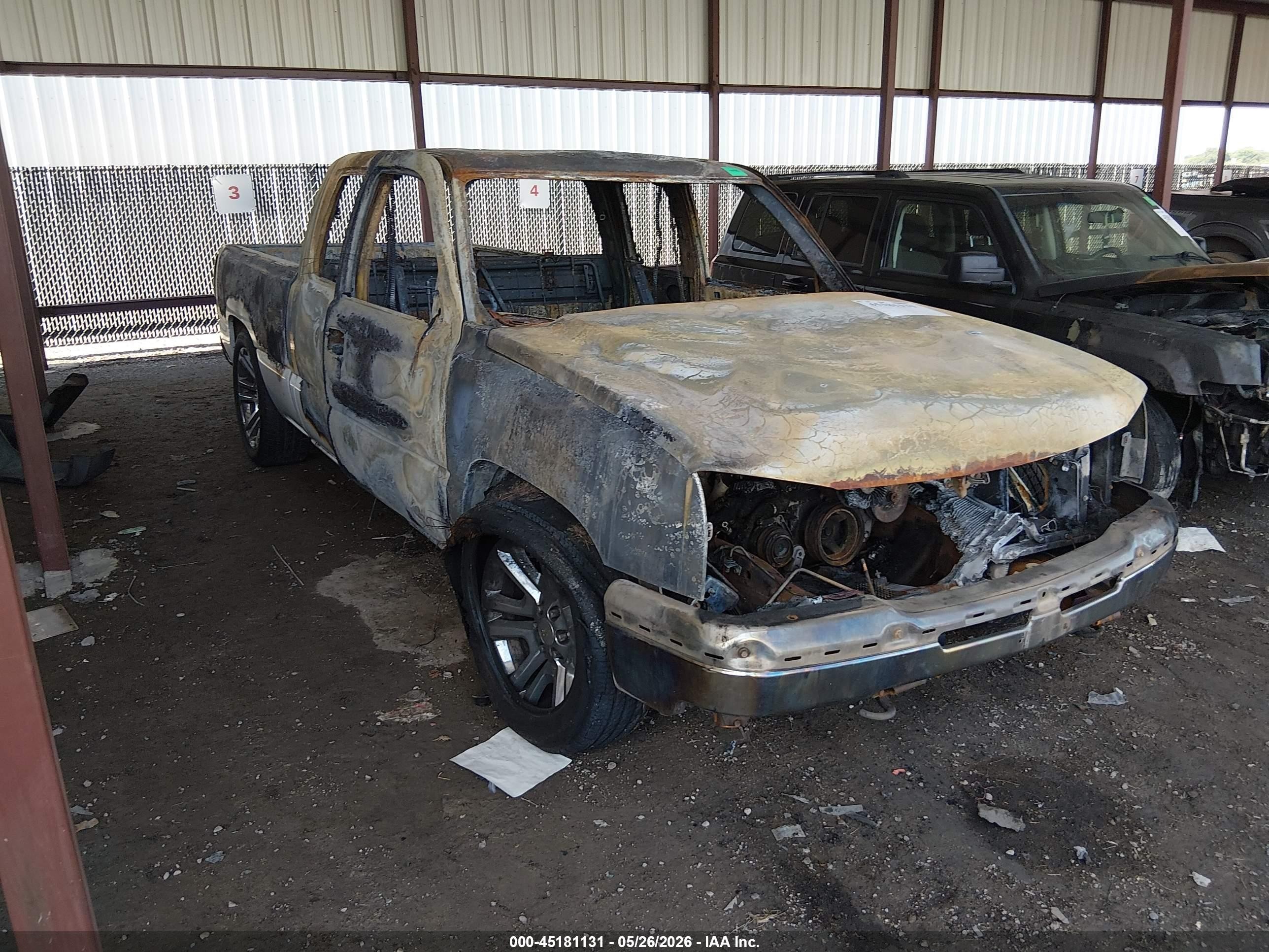 2004 Chevrolet Silverado 1500 Lt White vin: 1GCEC19T74Z132285