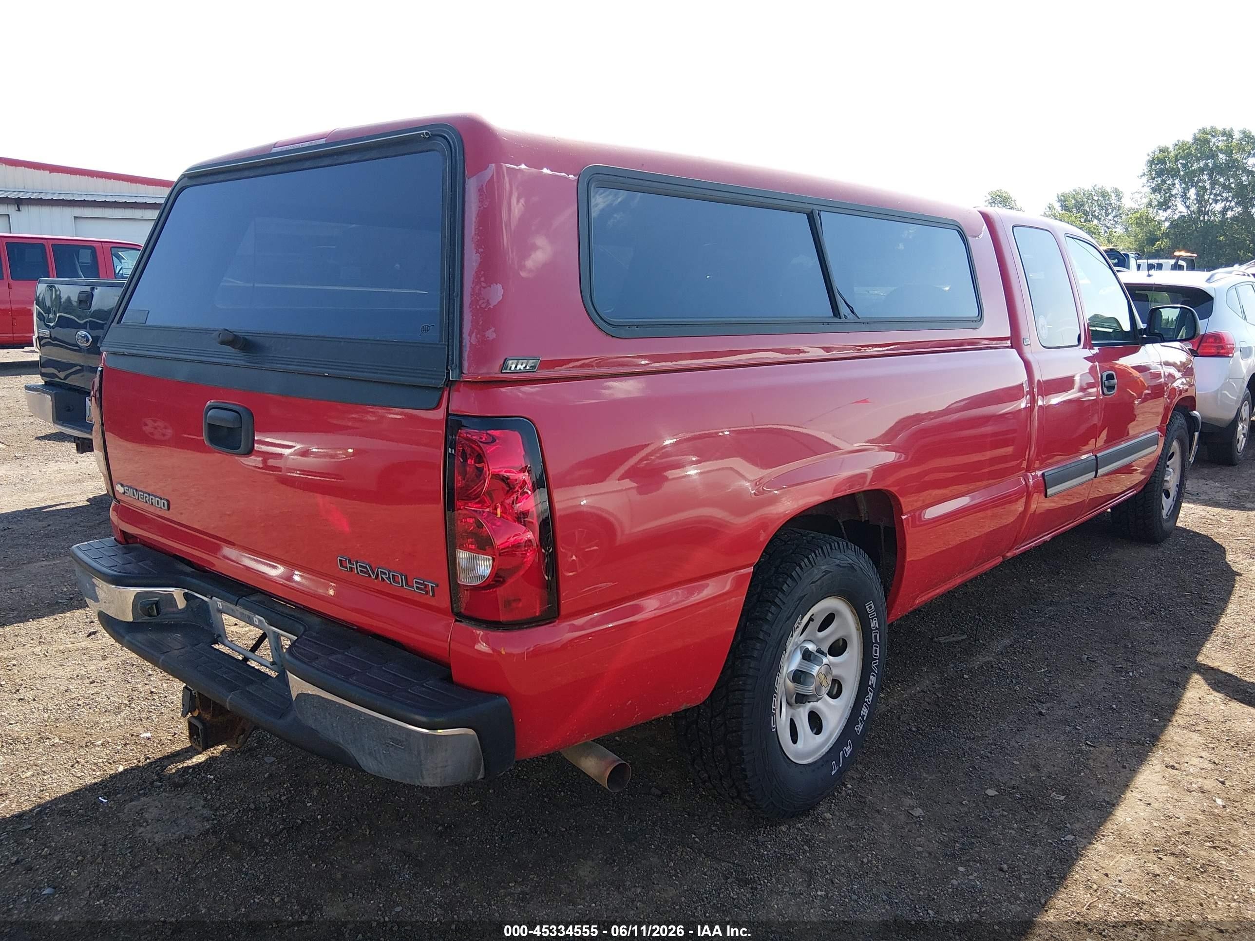 2005 Chevrolet Silverado 1500 Ls Red vin: 1GCEC19T75E255447