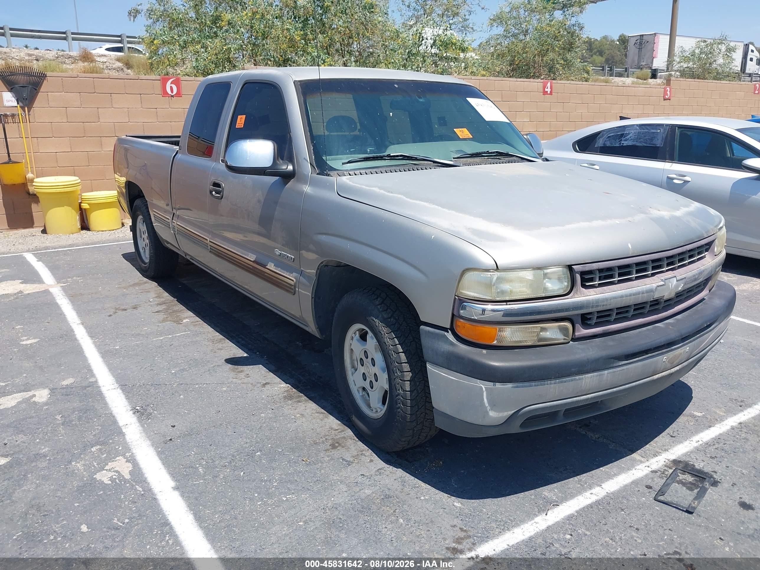 1999 Chevrolet Silverado 1500 Ls Silver vin: 1GCEC19T7XZ141752
