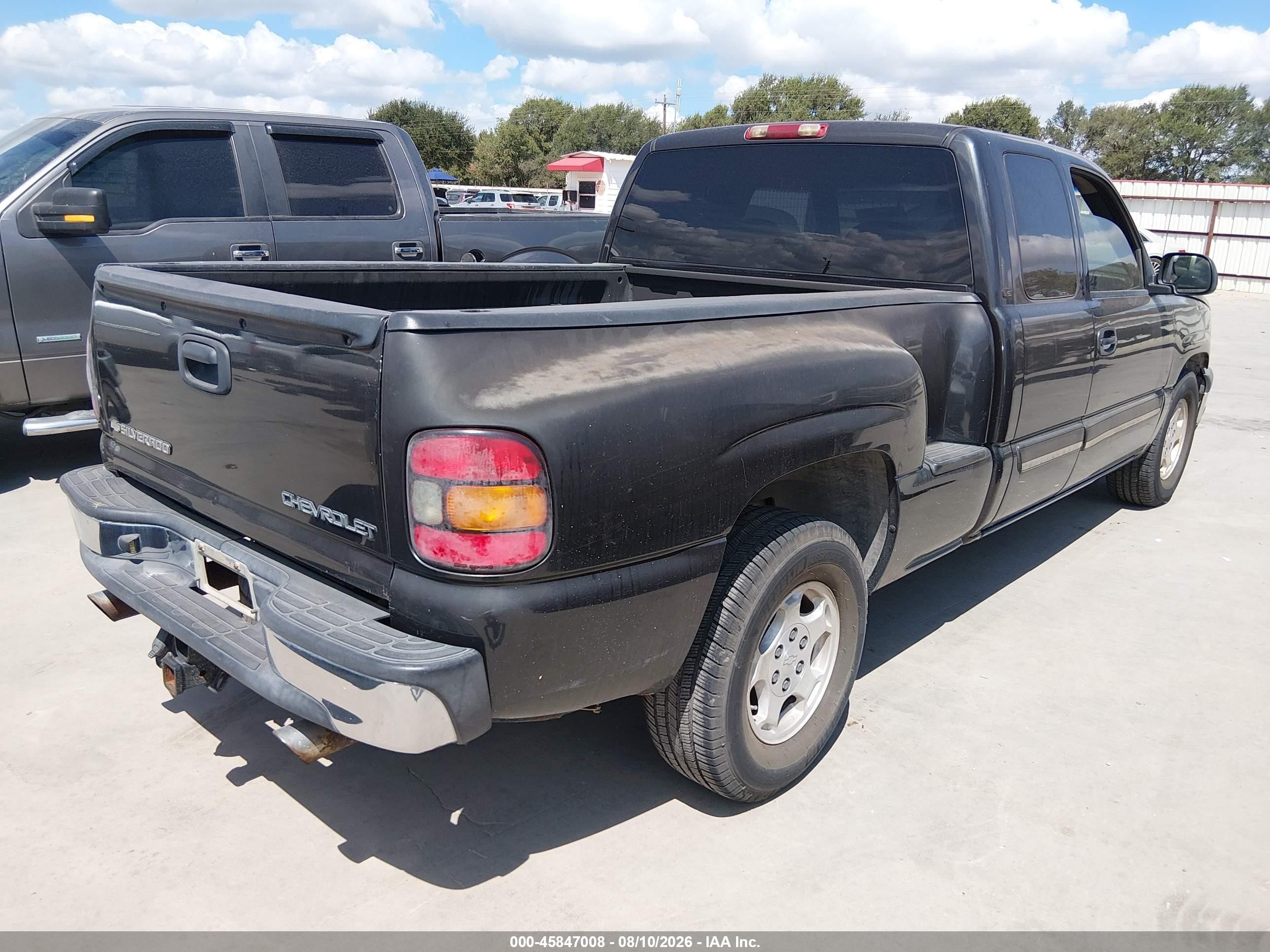 2004 Chevrolet Silverado 1500 Ls Black vin: 1GCEC19T84Z195086