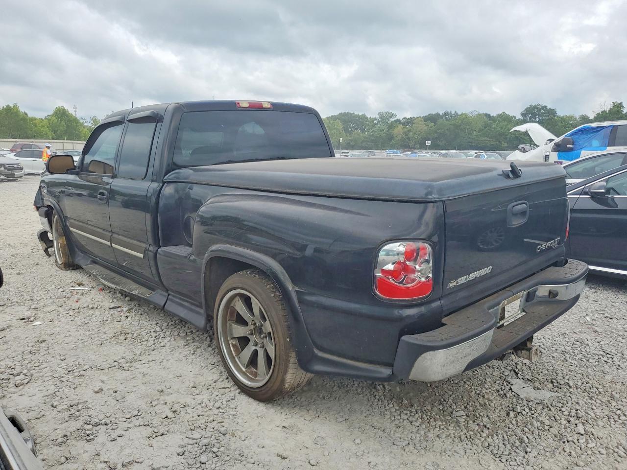 2004 Chevrolet Silverado C1500 Black vin: 1GCEC19T84Z300600