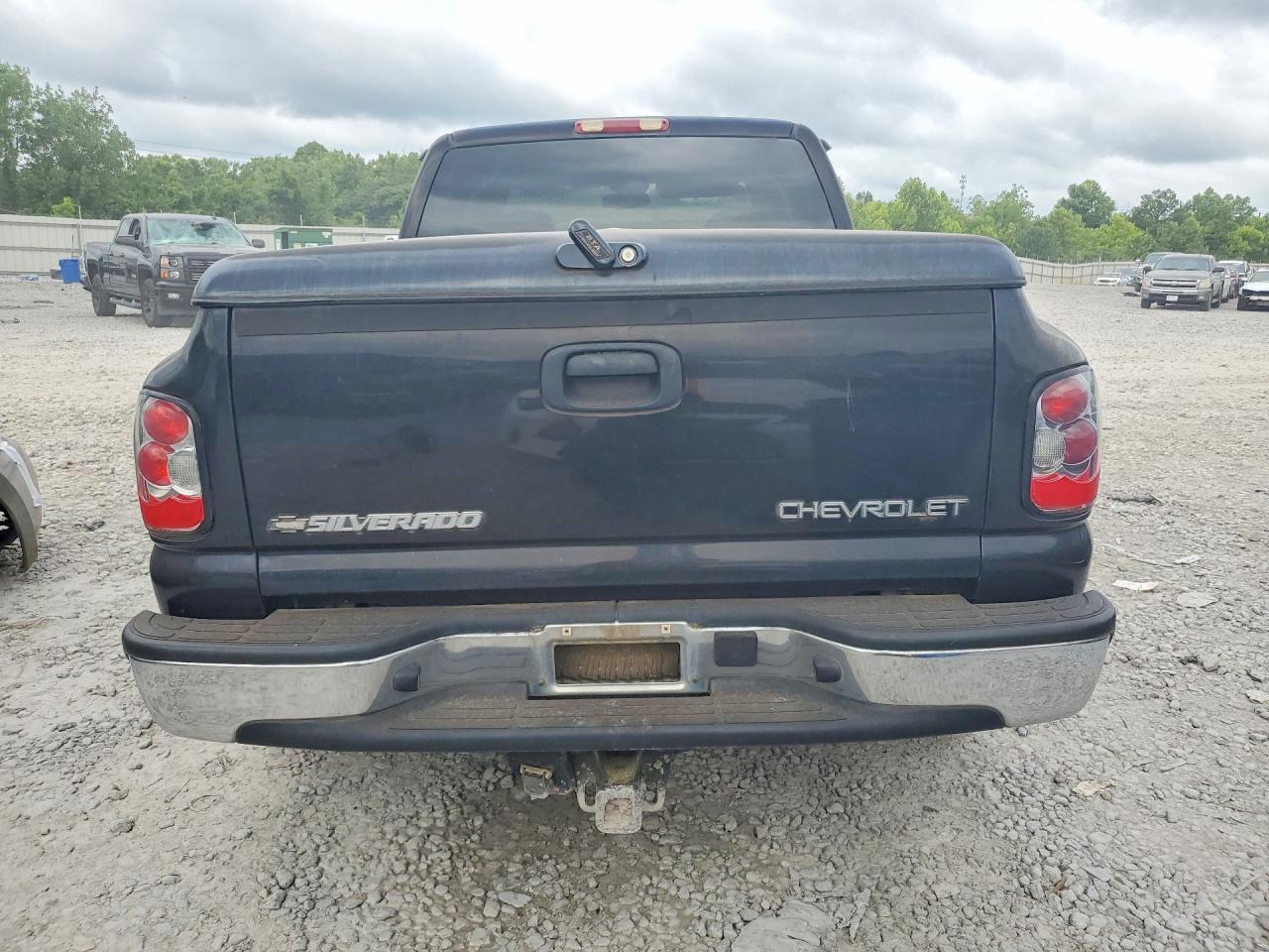 2004 Chevrolet Silverado C1500 Black vin: 1GCEC19T84Z300600