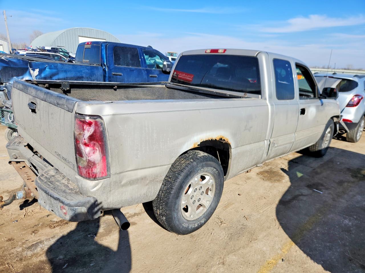 2005 Chevrolet Silverado C1500 Brown vin: 1GCEC19T85Z120339