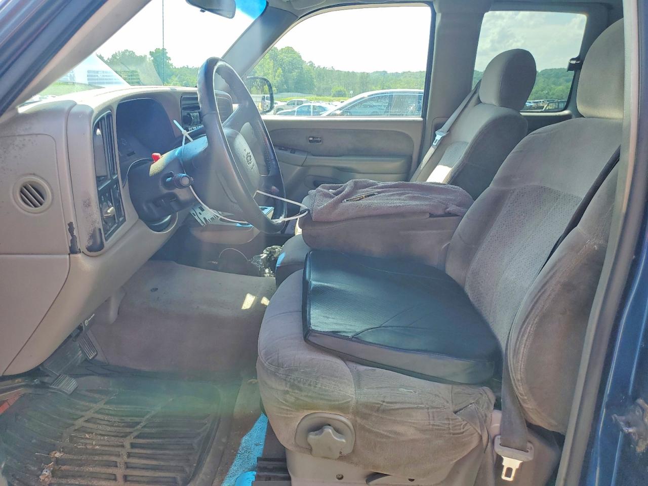 2000 Chevrolet Silverado C1500 Blue vin: 1GCEC19T8YZ155631