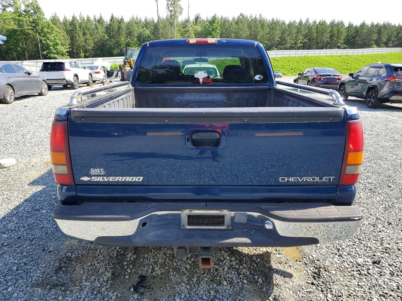 2000 Chevrolet Silverado C1500 Blue vin: 1GCEC19T8YZ155631