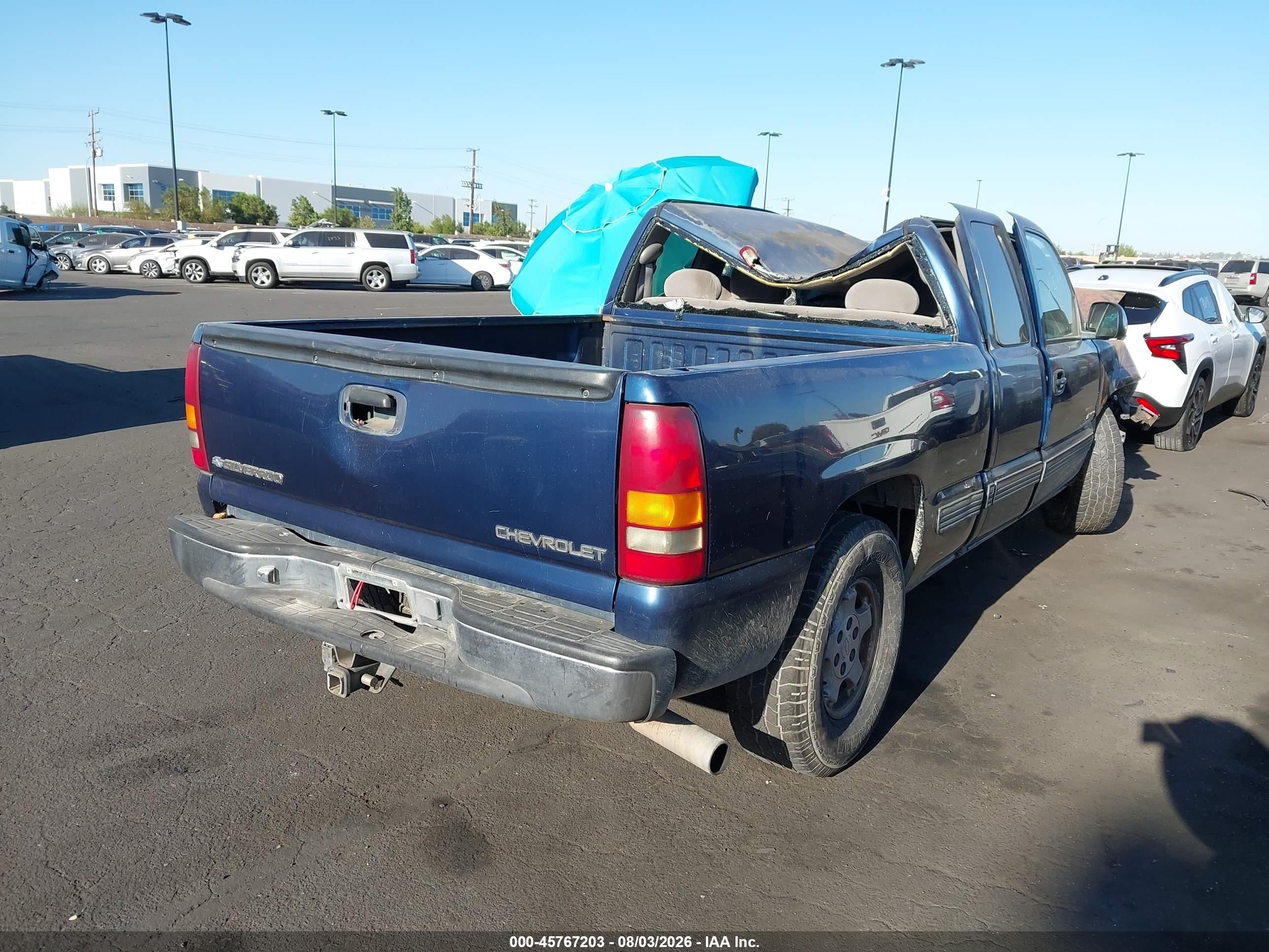2000 Chevrolet Silverado 1500 Ls Синий vin: 1GCEC19T8YZ283965
