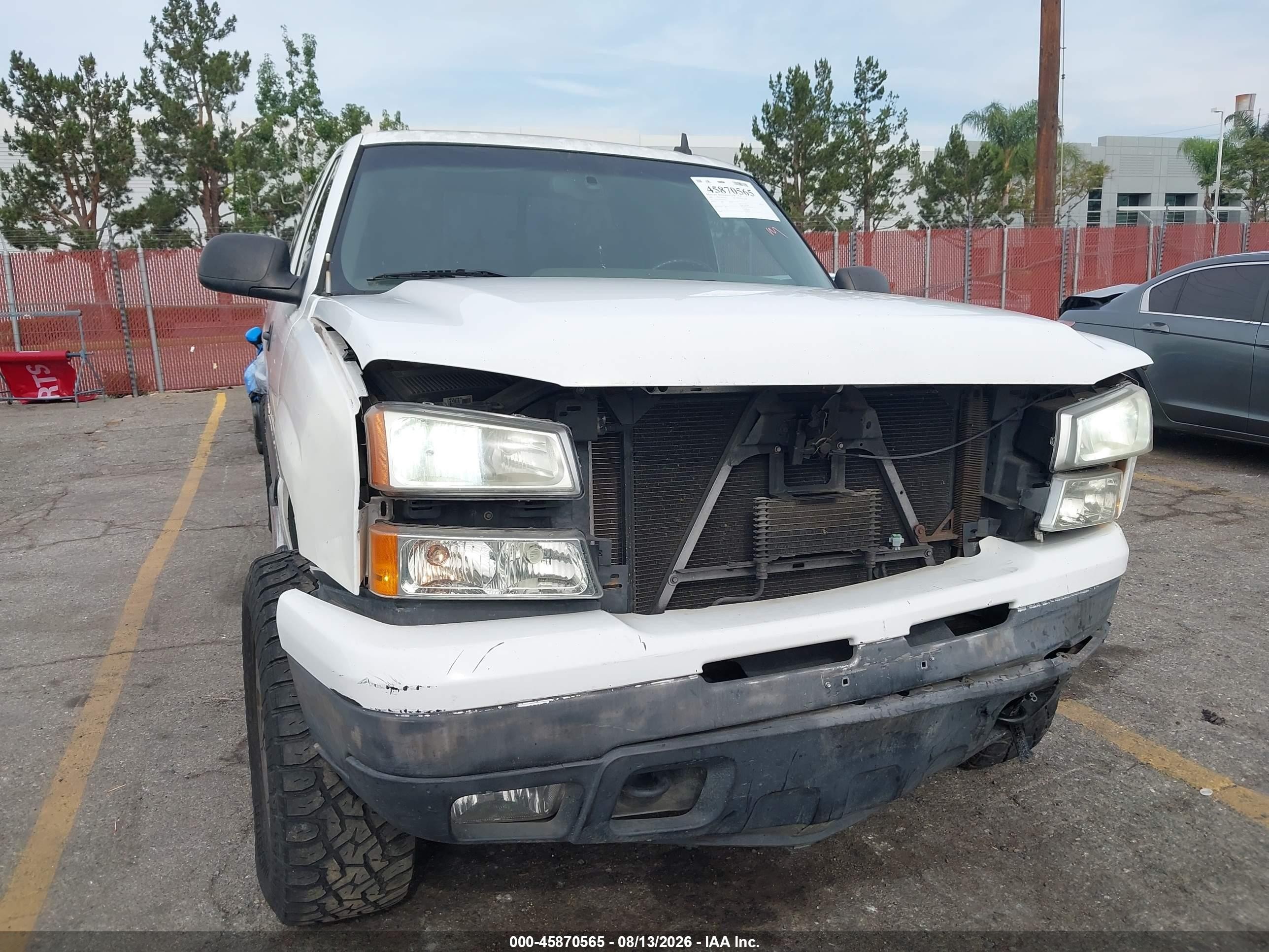 2006 Chevrolet Silverado 1500 Lt1 Белый vin: 1GCEC19T96Z163721